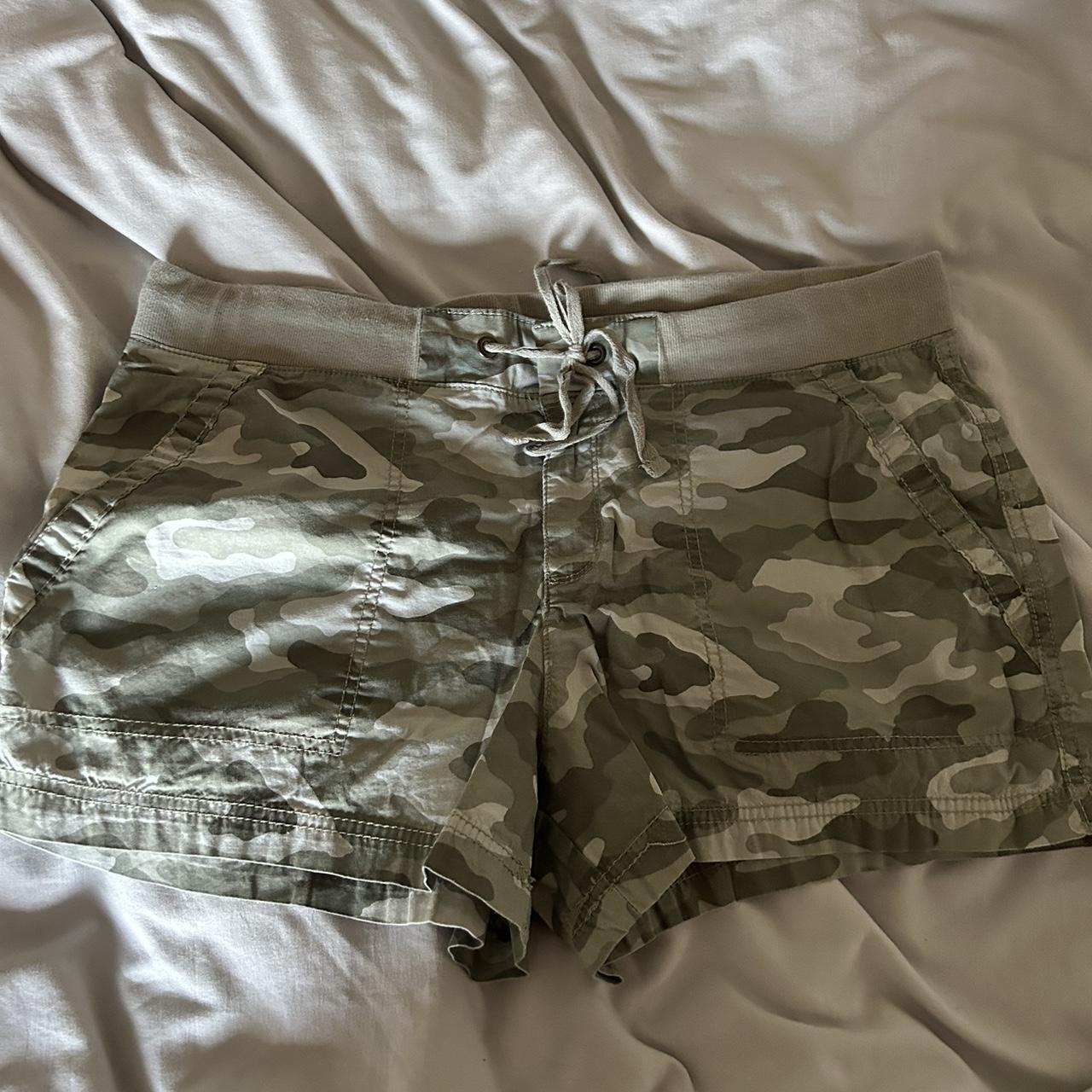 Vintage shorts - Depop