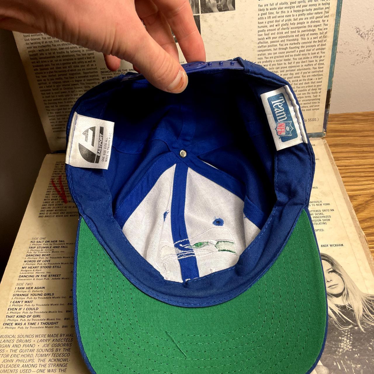 VINTAGE NFL SEATTLE SEAHAWKS BASEBALL CAP, WOMEN'S - Depop