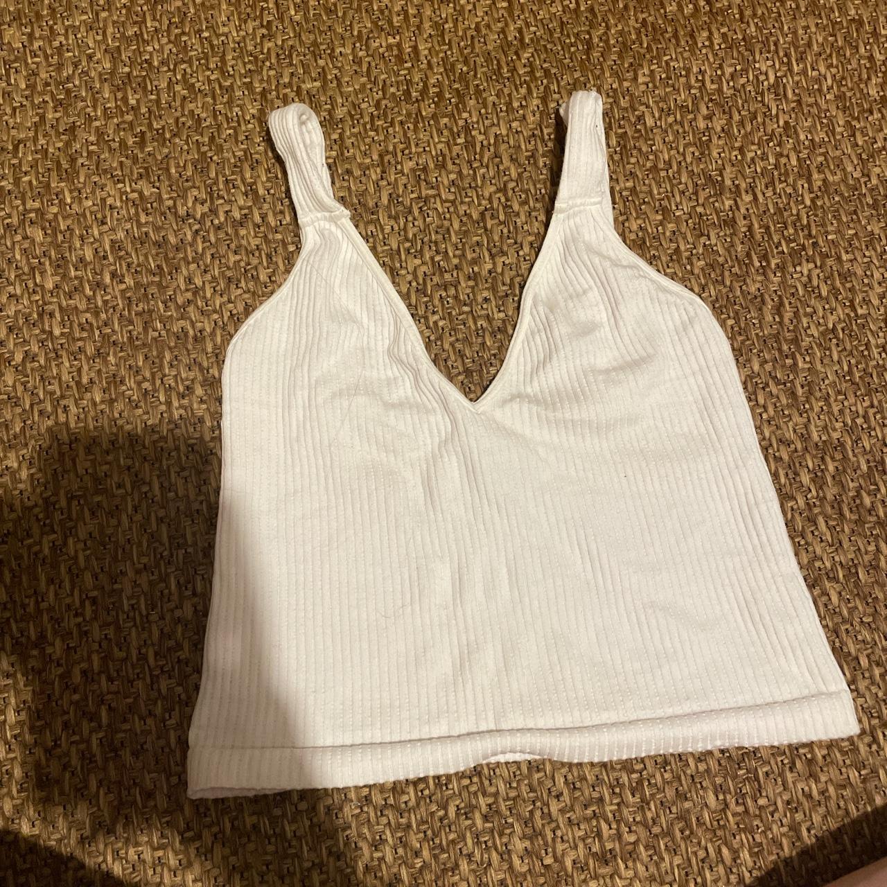 Free people v neck tank Size xs/s In white So Depop Free people v neck tank Size xs/s In white So Depop