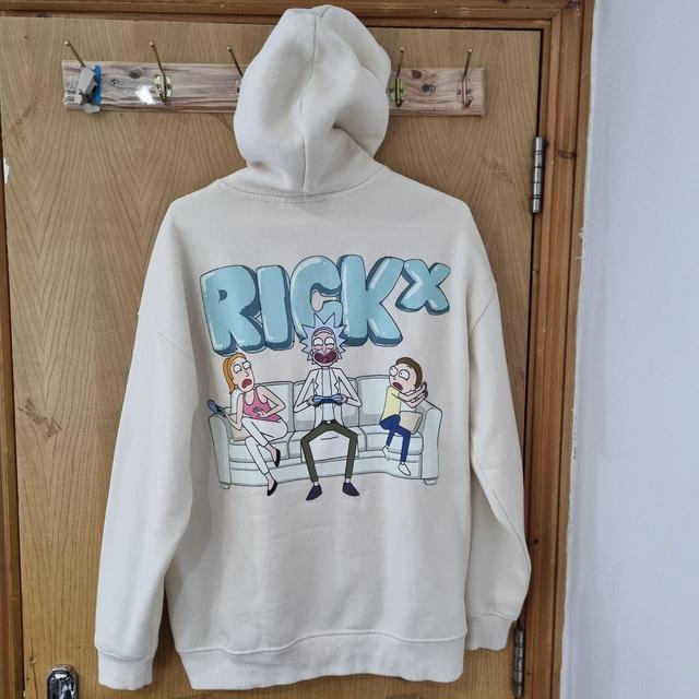 Rick and morty store bershka hoodie