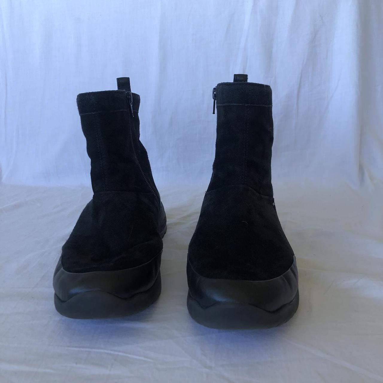 geox comfort suede booties
