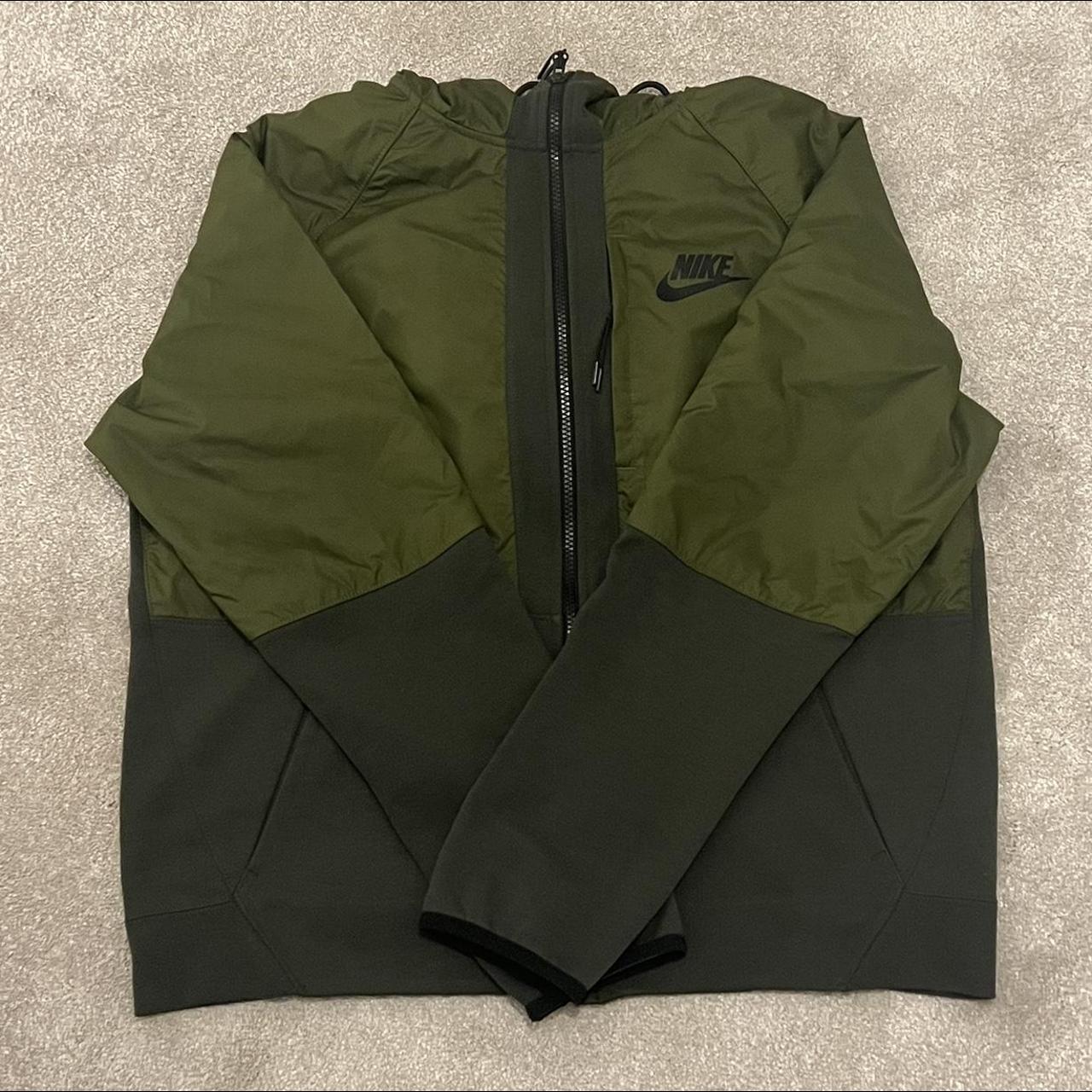 mens green nike zip up hoodie