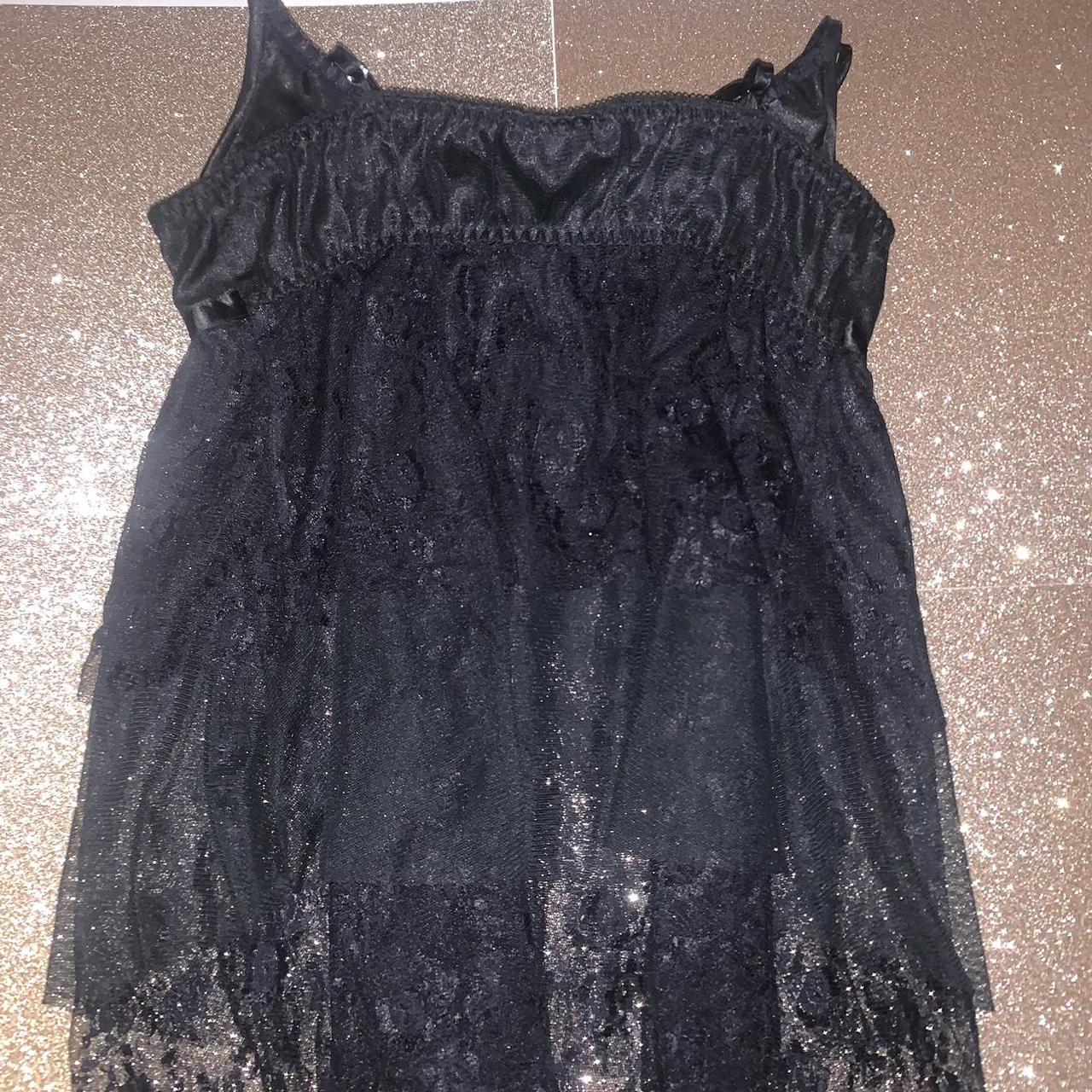 black ruffled layered lace tank with a built in bra... - Depop