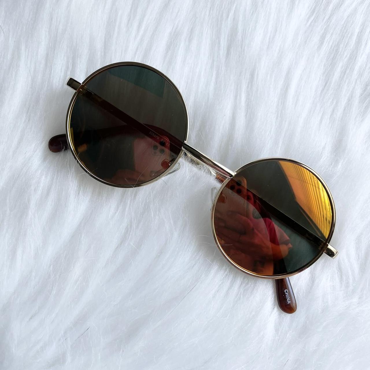 Round Rimmed Sunglasses Fastrack - P370BK1F at best price | Titan Eye+