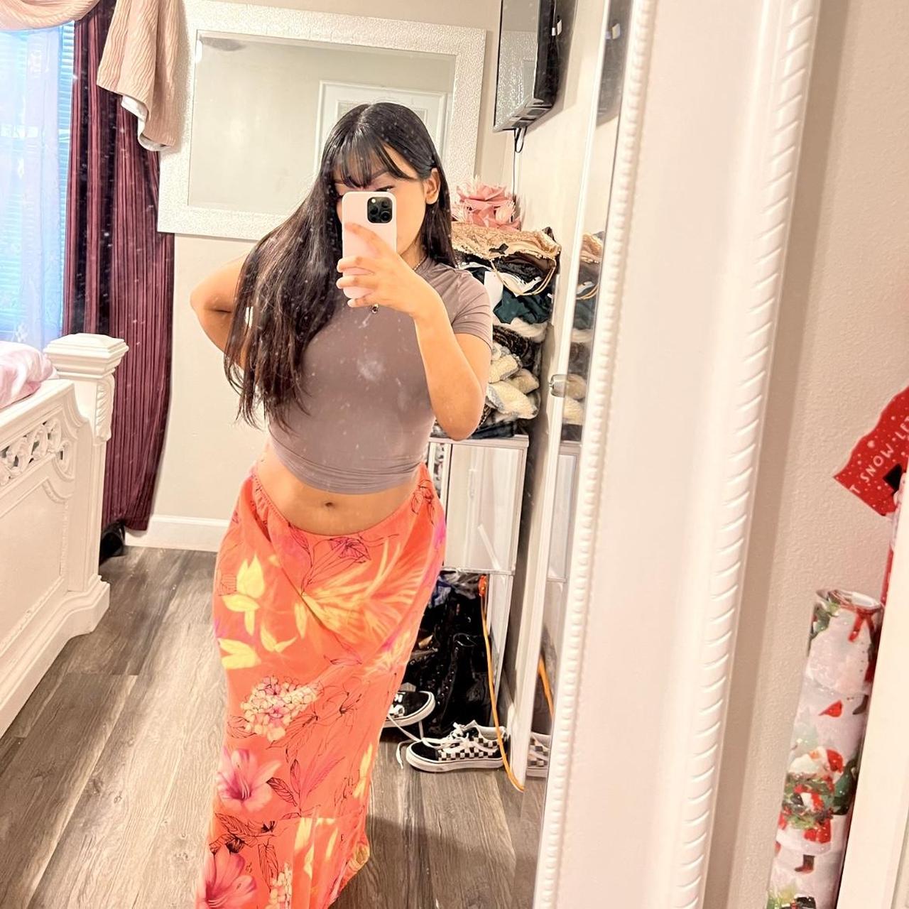 Maxi floral skirt label says size 10 Seen on a xs🫶🏽 - Depop