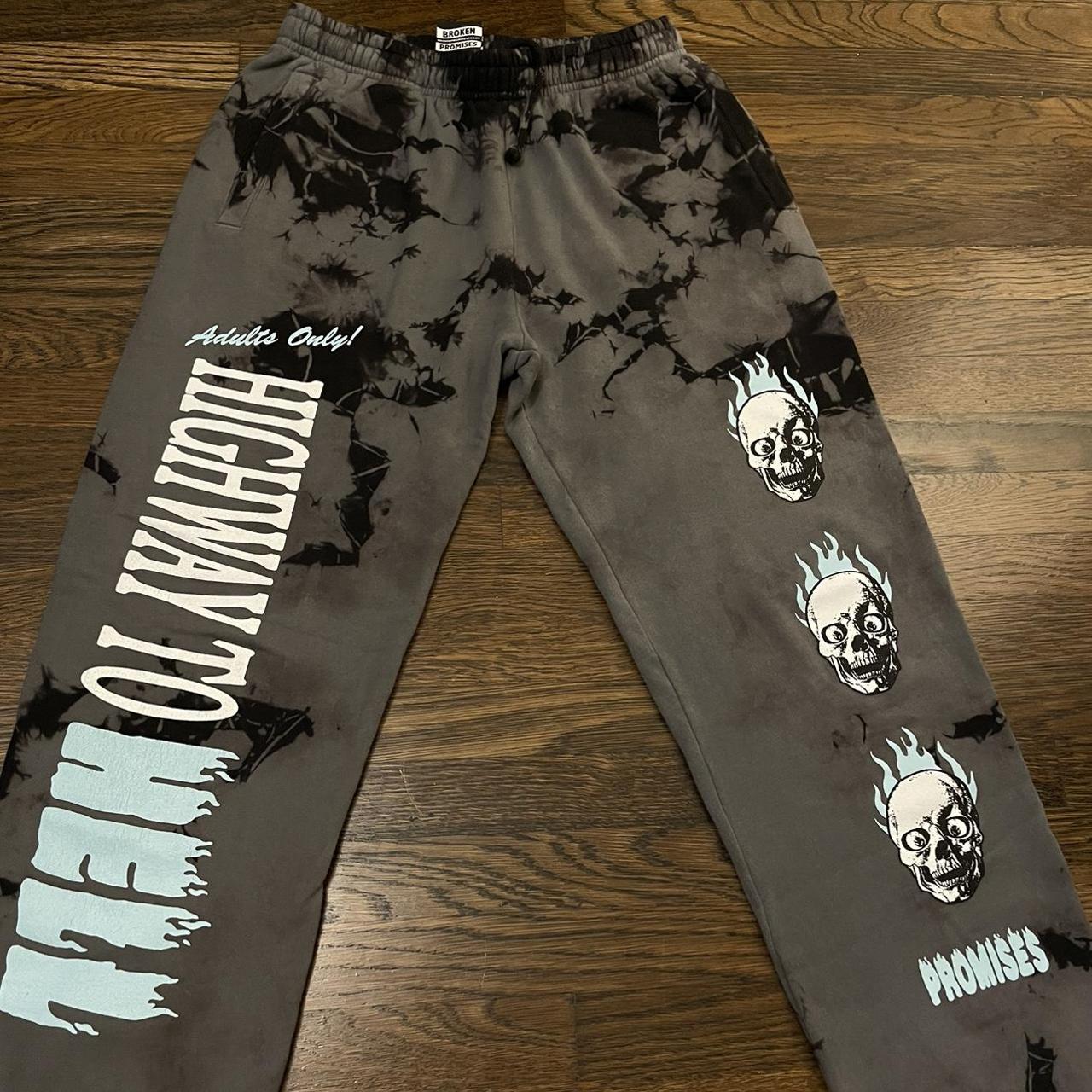Zumiez Men's Grey and Black Joggerstracksuits Depop