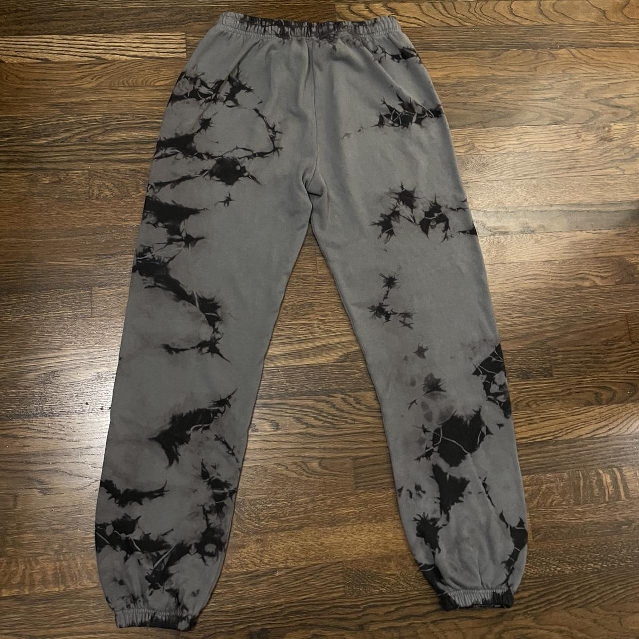 Zumiez Men's Grey and Black Joggerstracksuits Depop