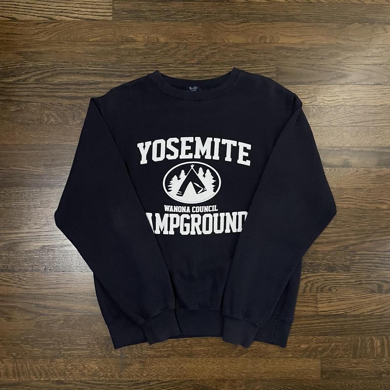 Yosemite crewneck brandy online melville