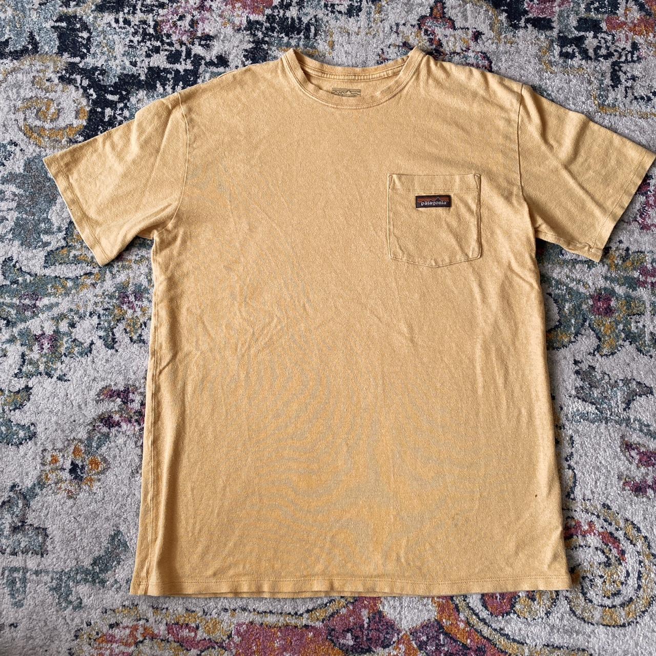 patagonia men's work pocket tee shirt