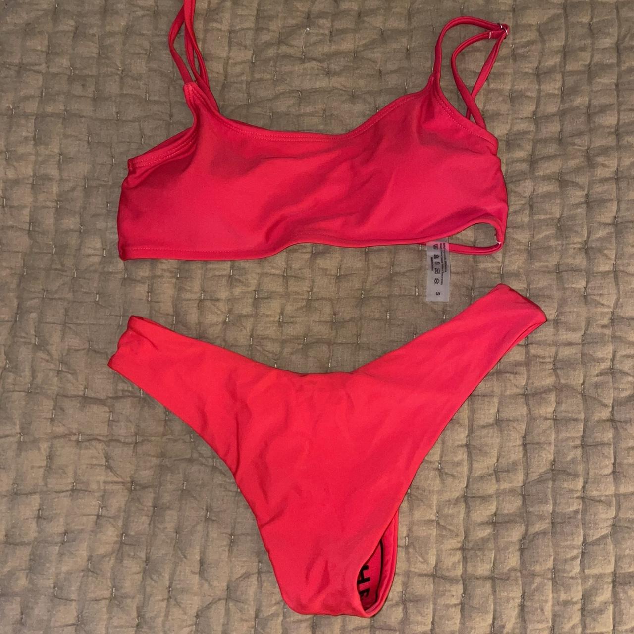 SHEIN Women's Red Bikinis-and-tankini-sets | Depop