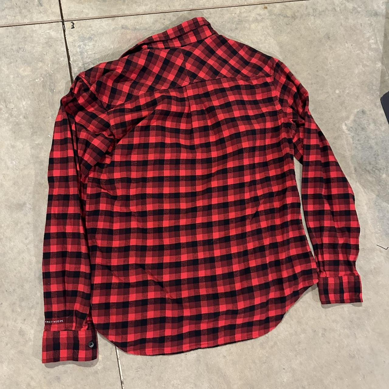 Columbia flannel. Size Medium