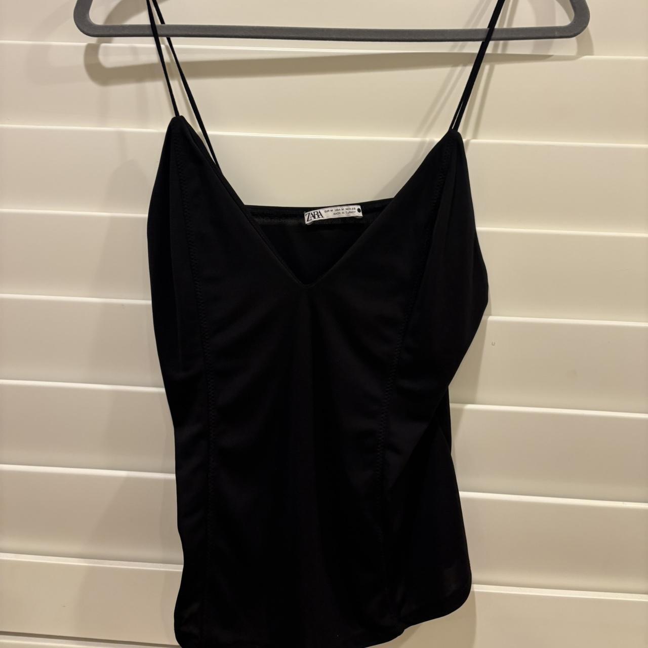 item listed by _charl0tt3