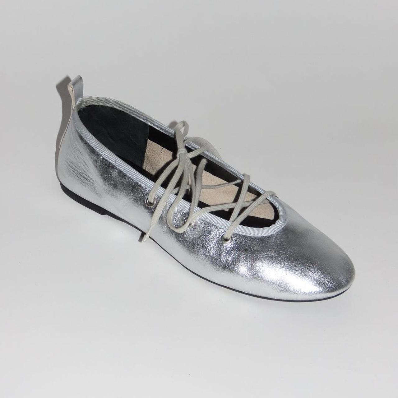 PALOMA WOOL|FLAT SHOES/LOAFERS (005KM (TH0012-137)) Paloma wool Leather ballerina lace-up. Silver | Depop