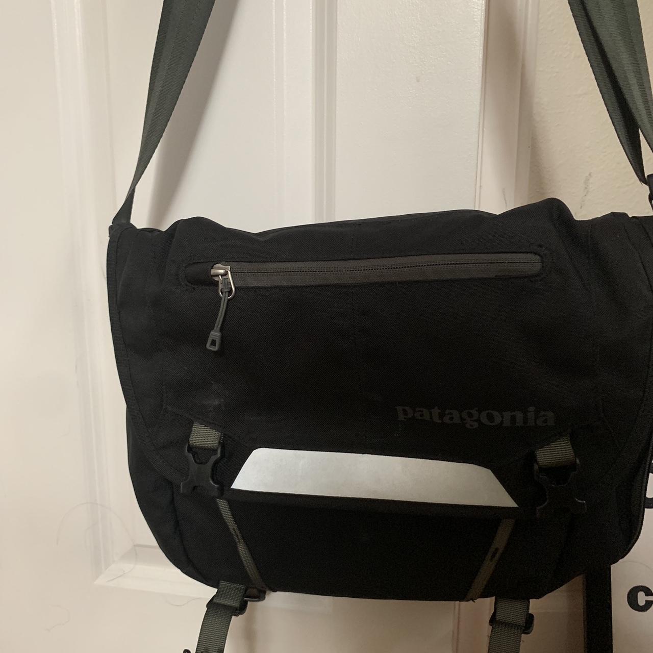 Patagonia Women's Bag | Depop