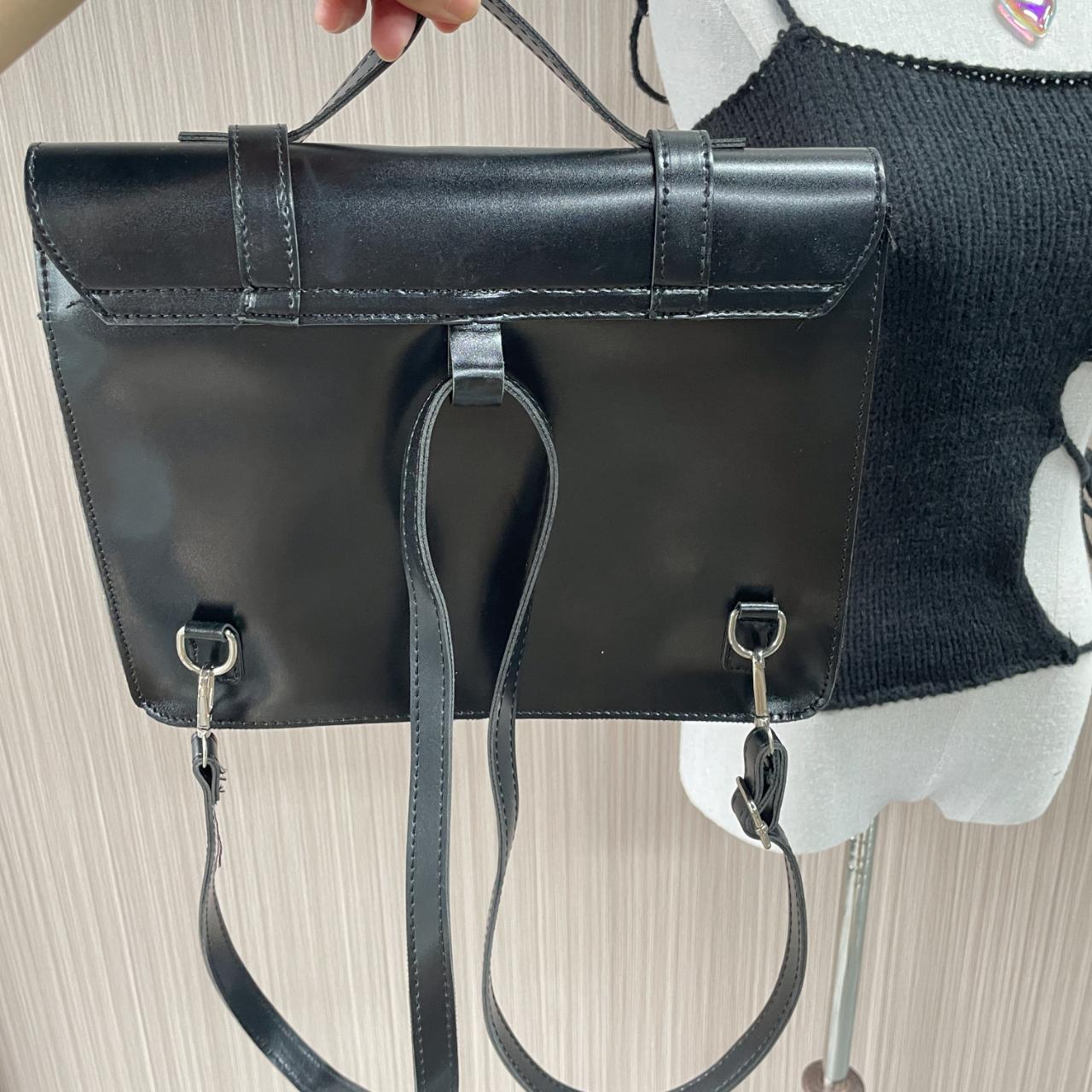 Vintage 90s grunge messenger bag ₊˚ˑ༄ gorpcore - Depop