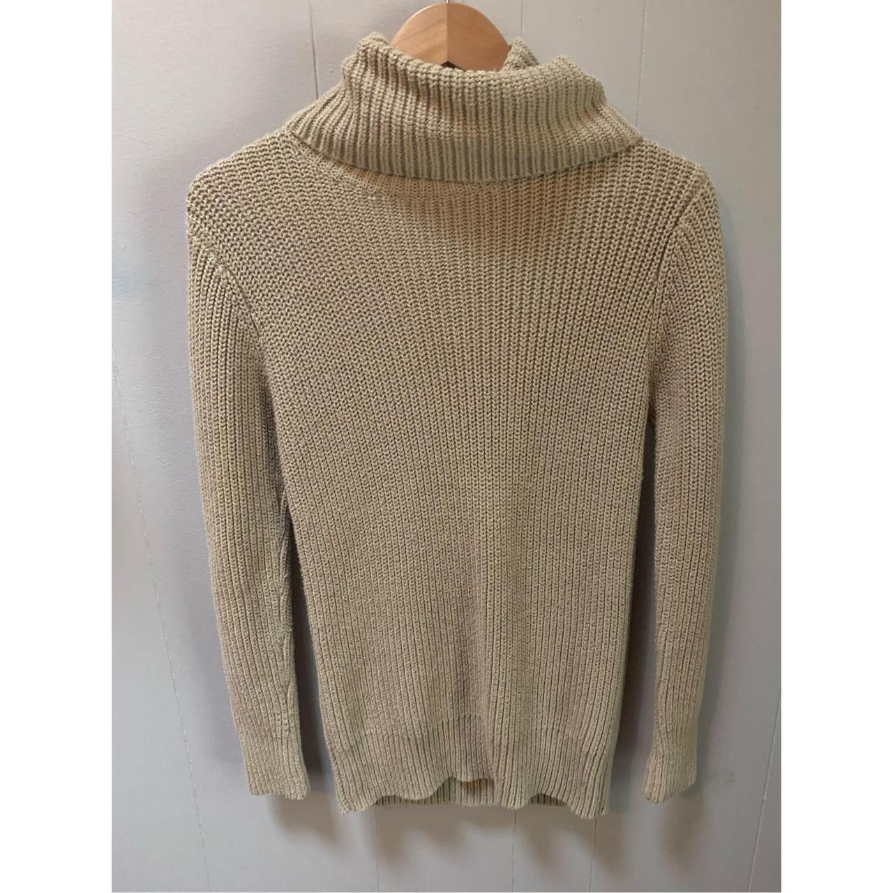 Abercrombie & Fitch Women's Tan Jumper | Depop