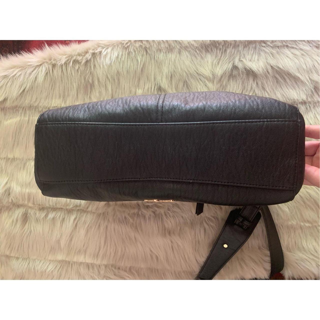 Jessica Simpson Crossbody bag ✨Never been used ✨Has - Depop