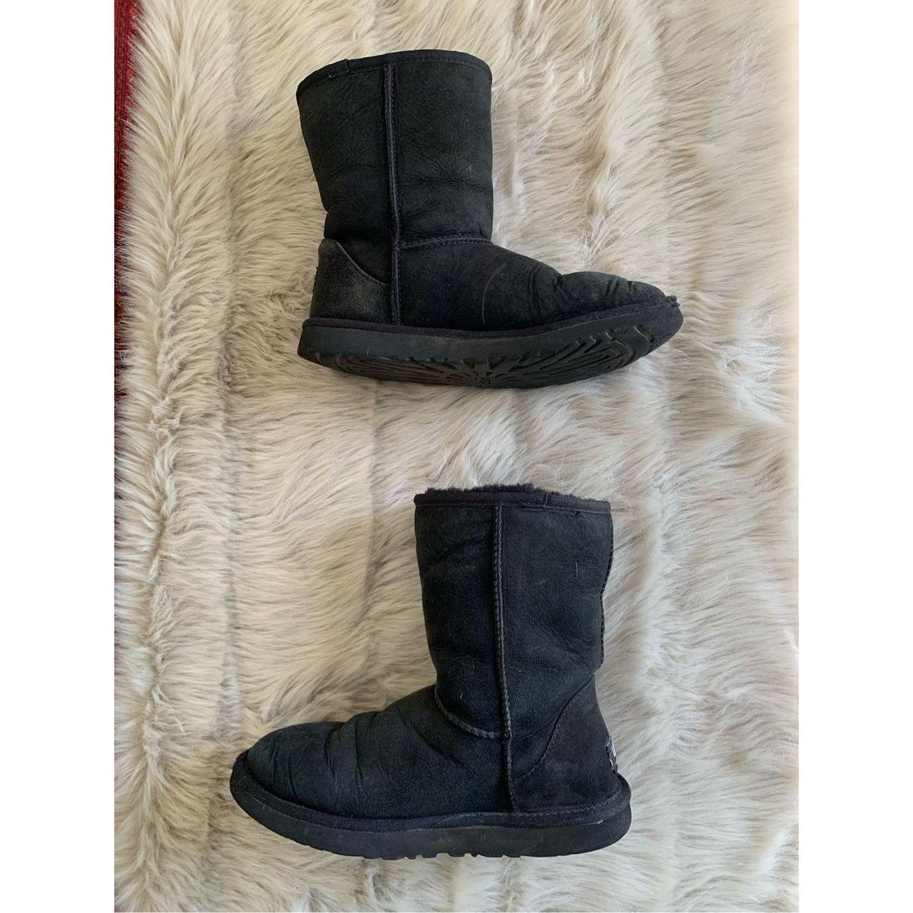 Ugg 5825 hot sale