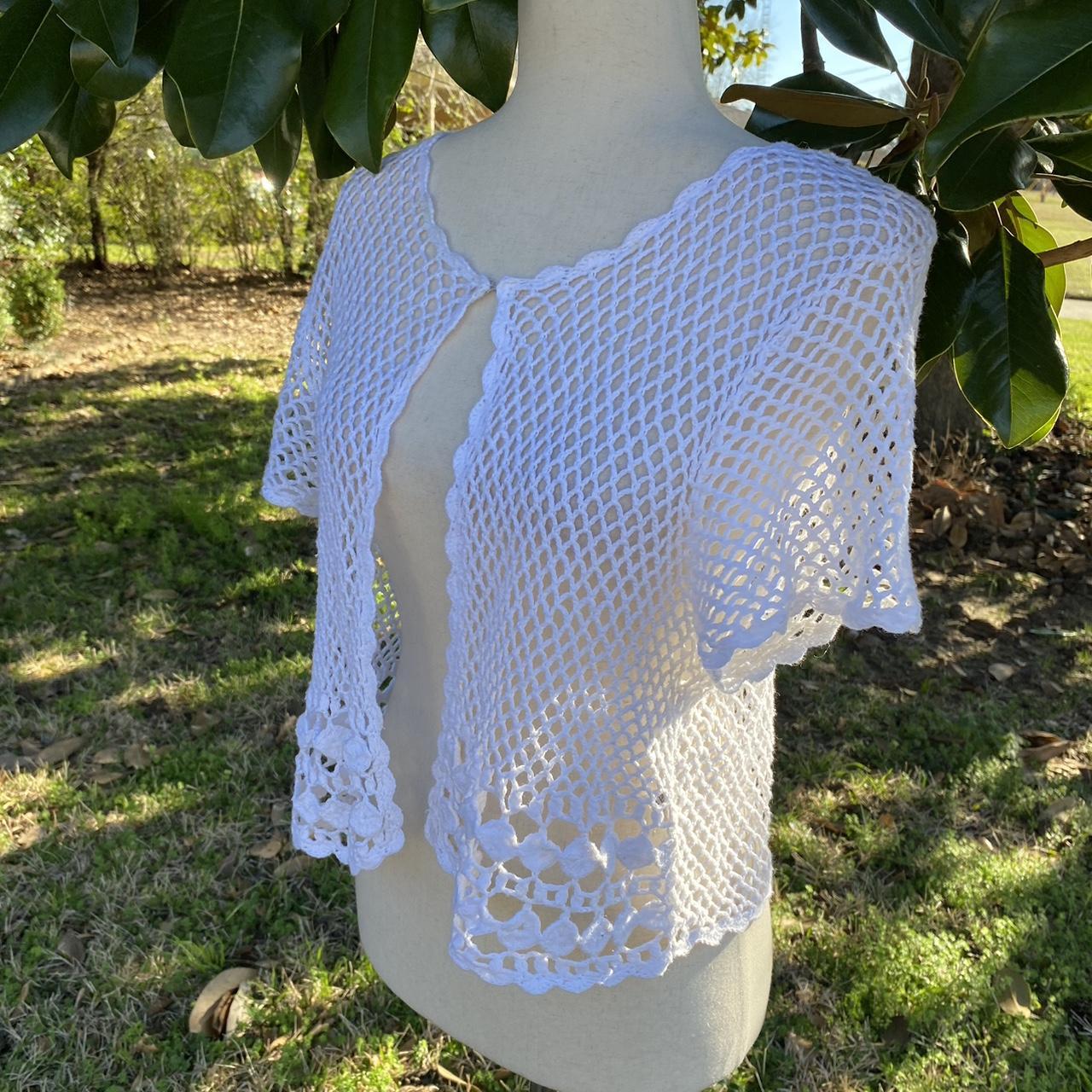 White crochet top by Cato Size 18/20W #crochet Depop