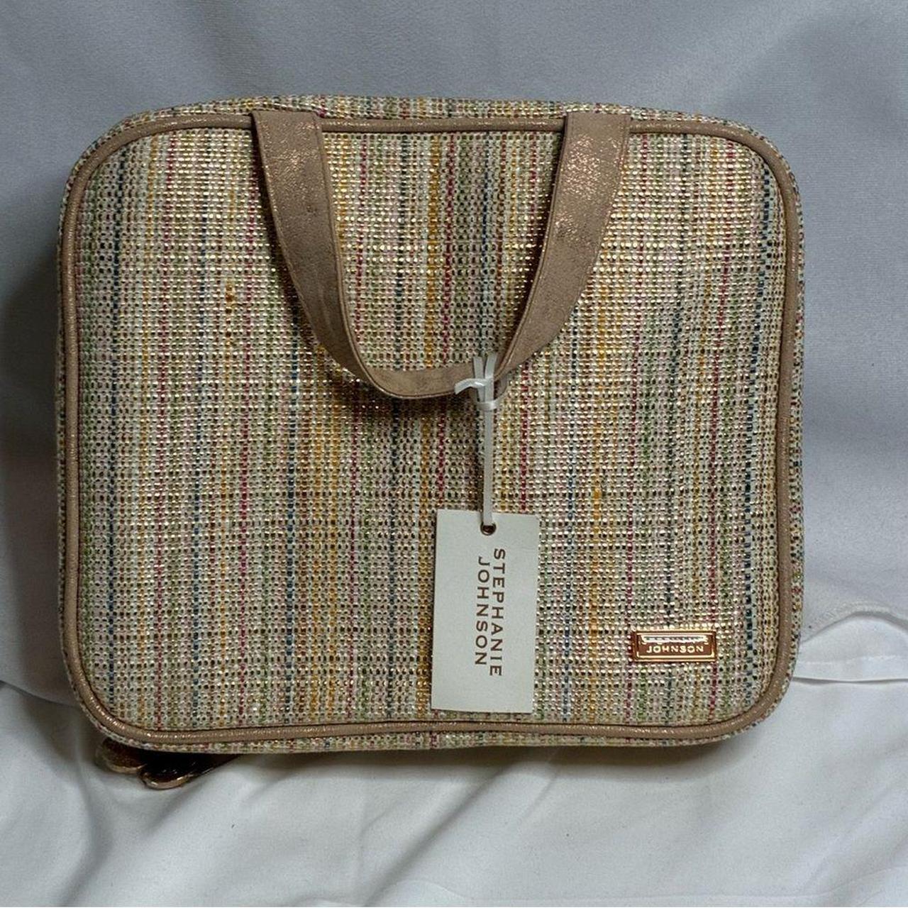 Source Unknown Women's Makeup and toiletry bags -… - image 1