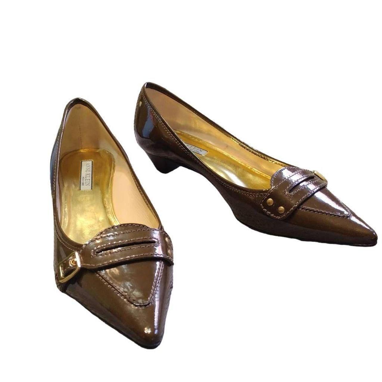 Anne klein patent hot sale leather shoes