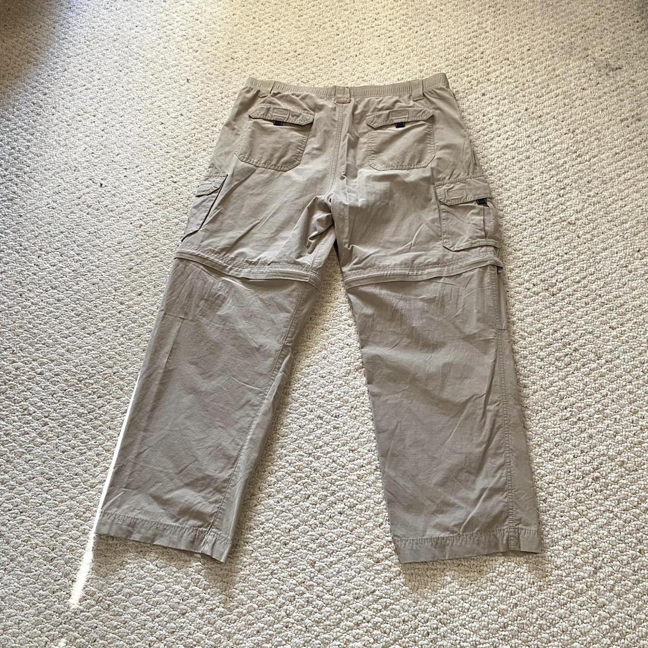 Eddie Bauer Cargo Pants The thigh part has zippers... Depop