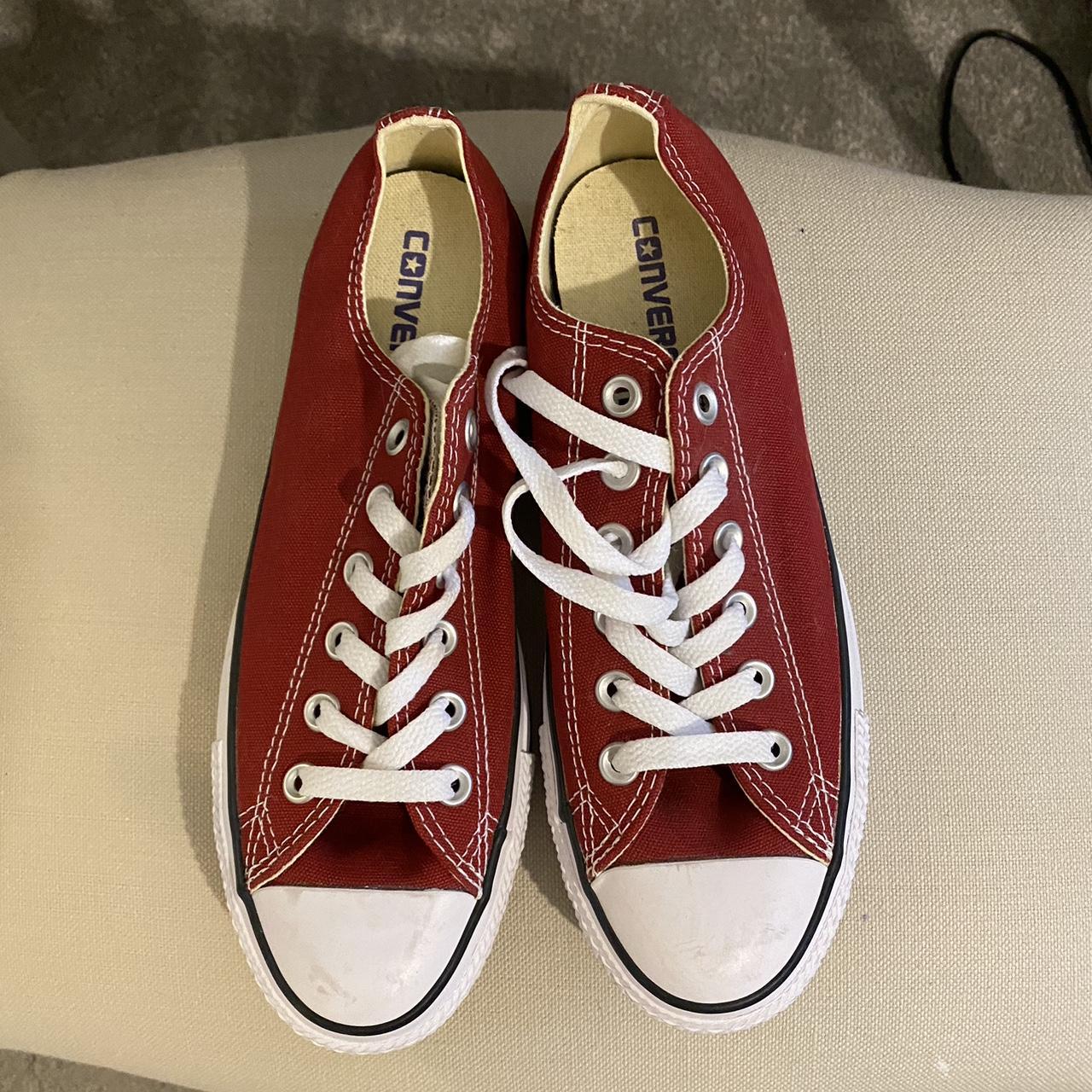 Maroon converse clearance size 6