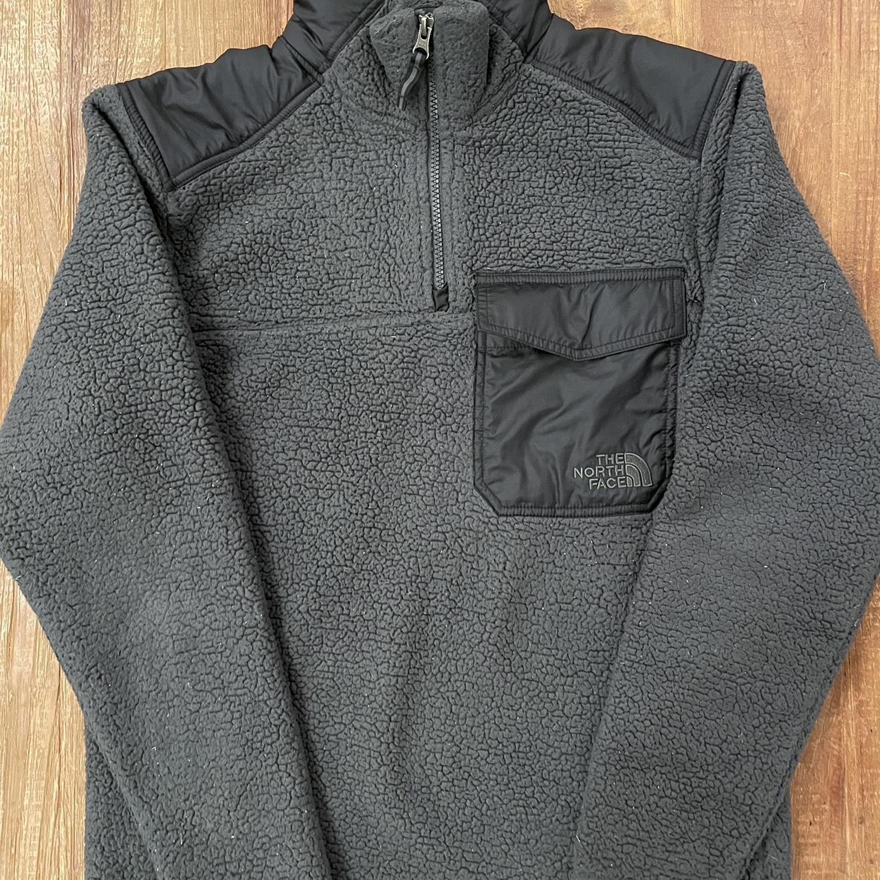 The North Face Men's Black and Grey Sweatshirt | Depop