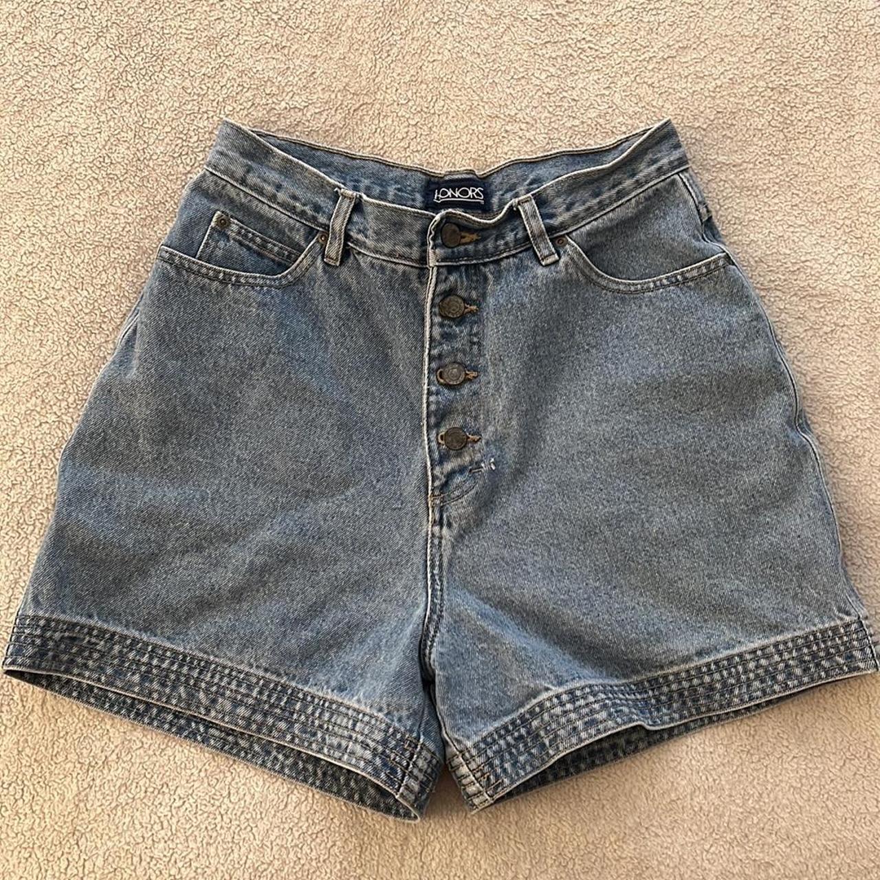 Get the Perfect Summer Look with BLANKNYC Boyfriend Distressed Jean Shorts