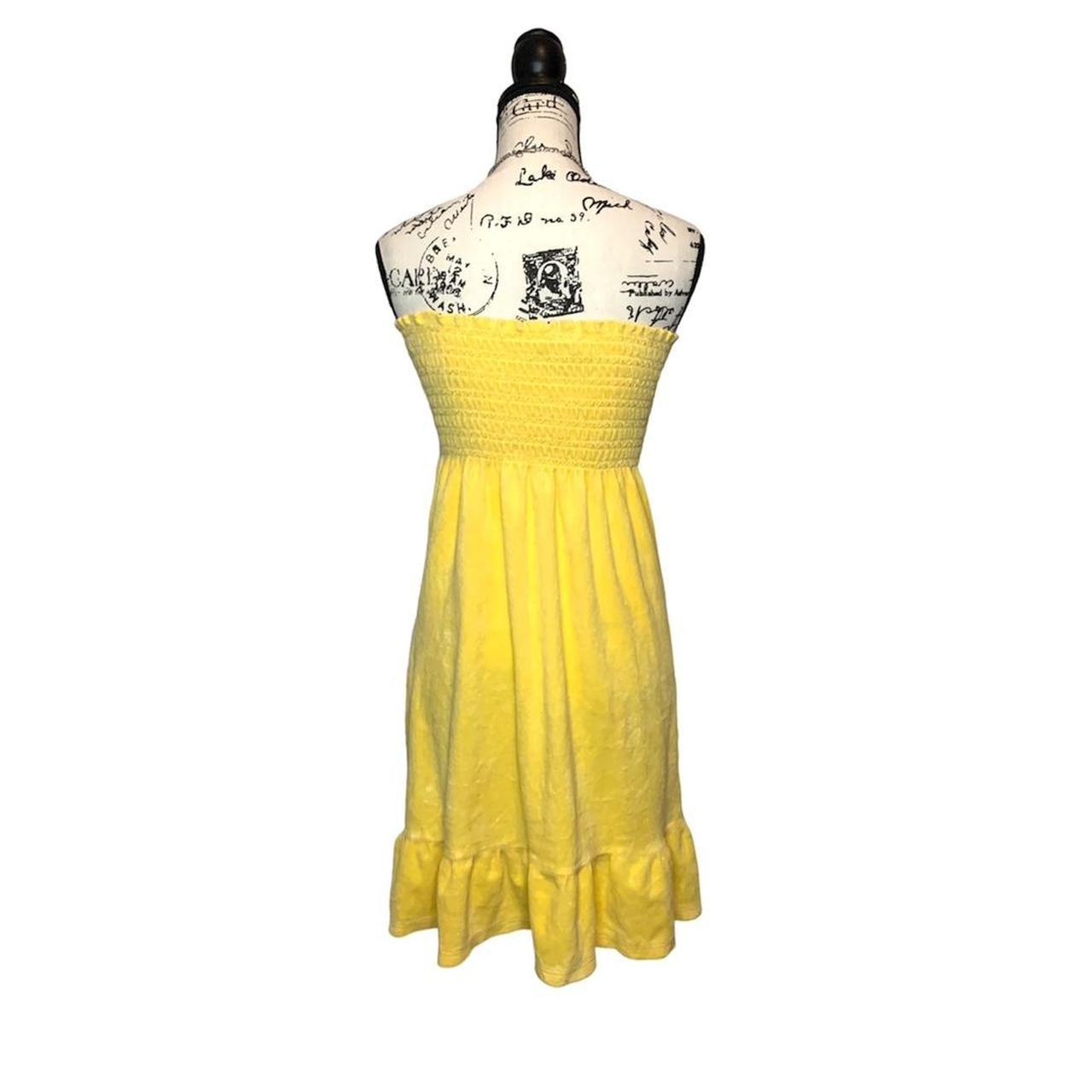 Yellow dress Dress up Never worn Size 3xl - Depop