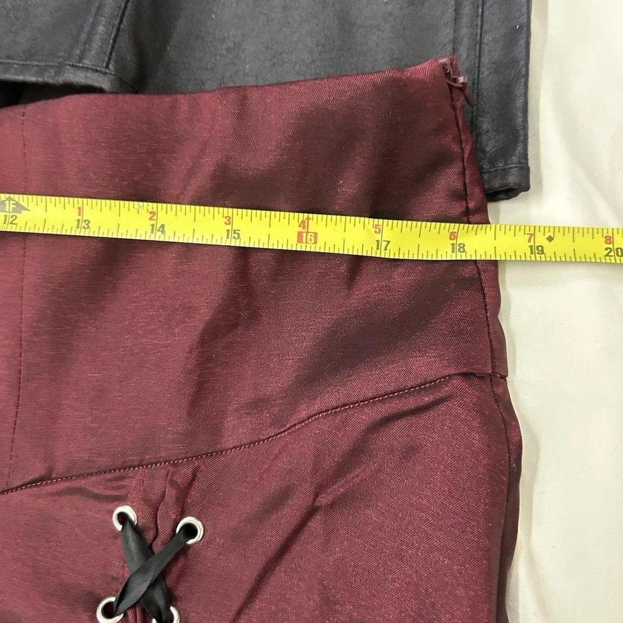 Source Unknown Men's Costume - Red – This is a 2-… - image 7