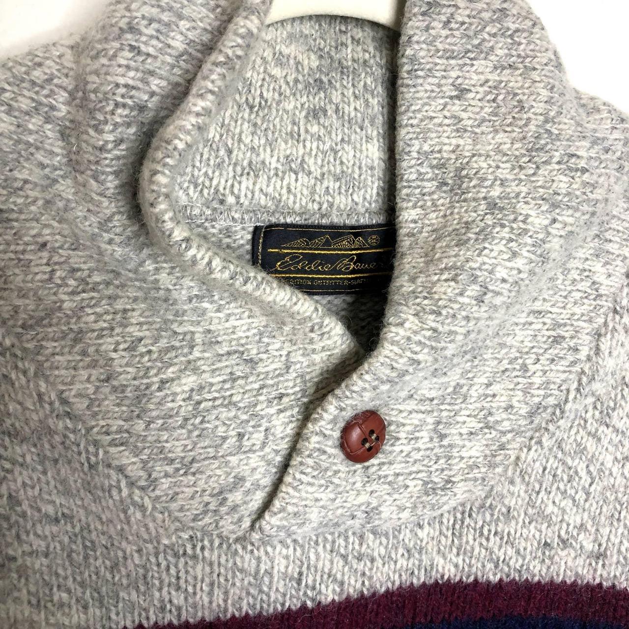 Eddie Bauer Men's Grey and Green Jumper | Depop