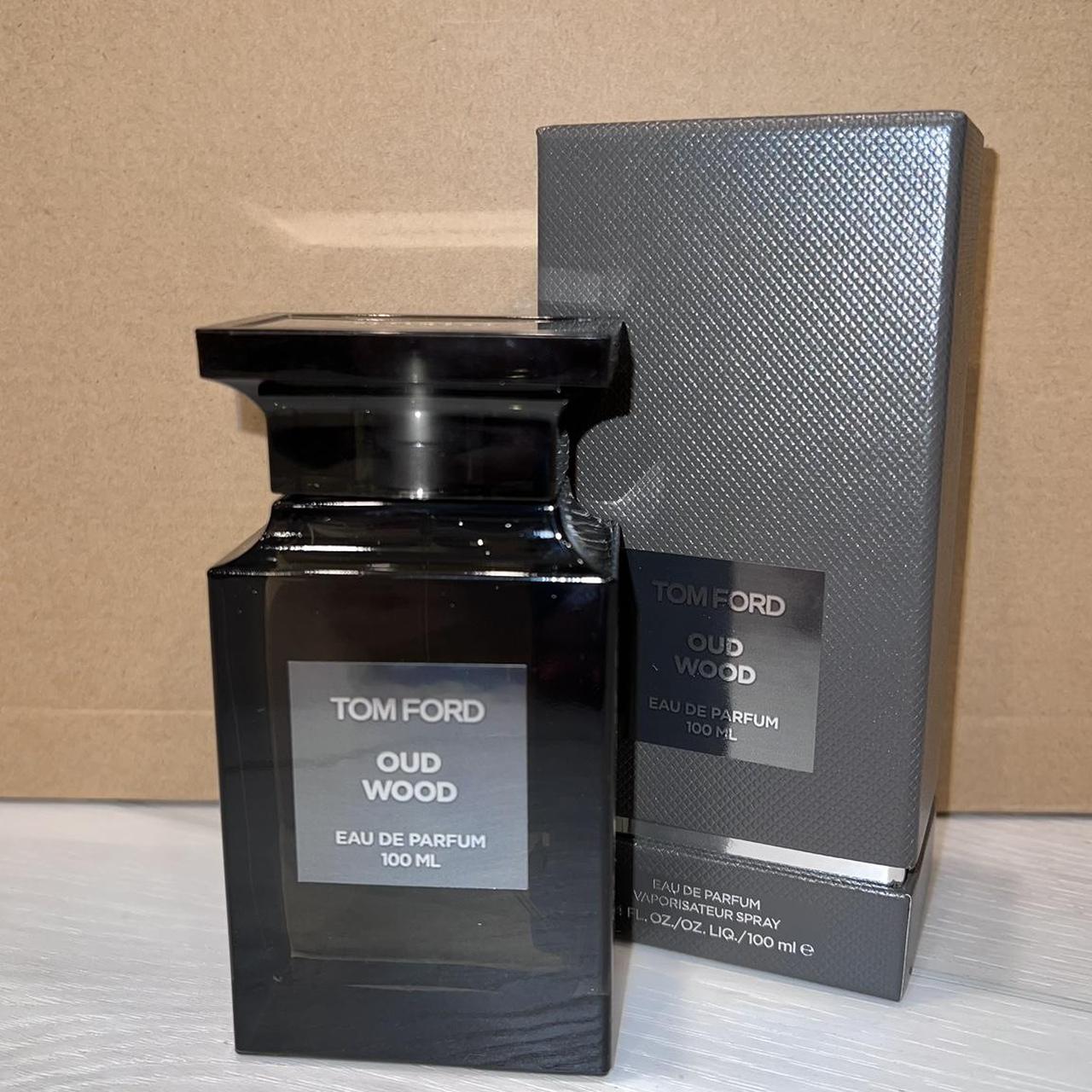 TOM FORD Silver and Black Fragrance | Depop