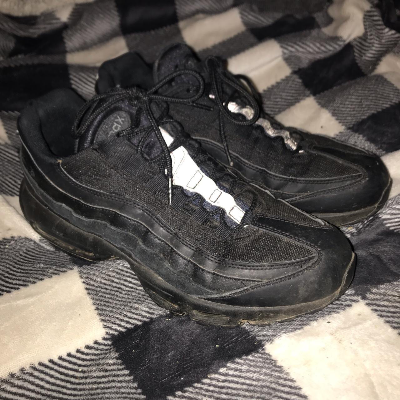 95s triple black