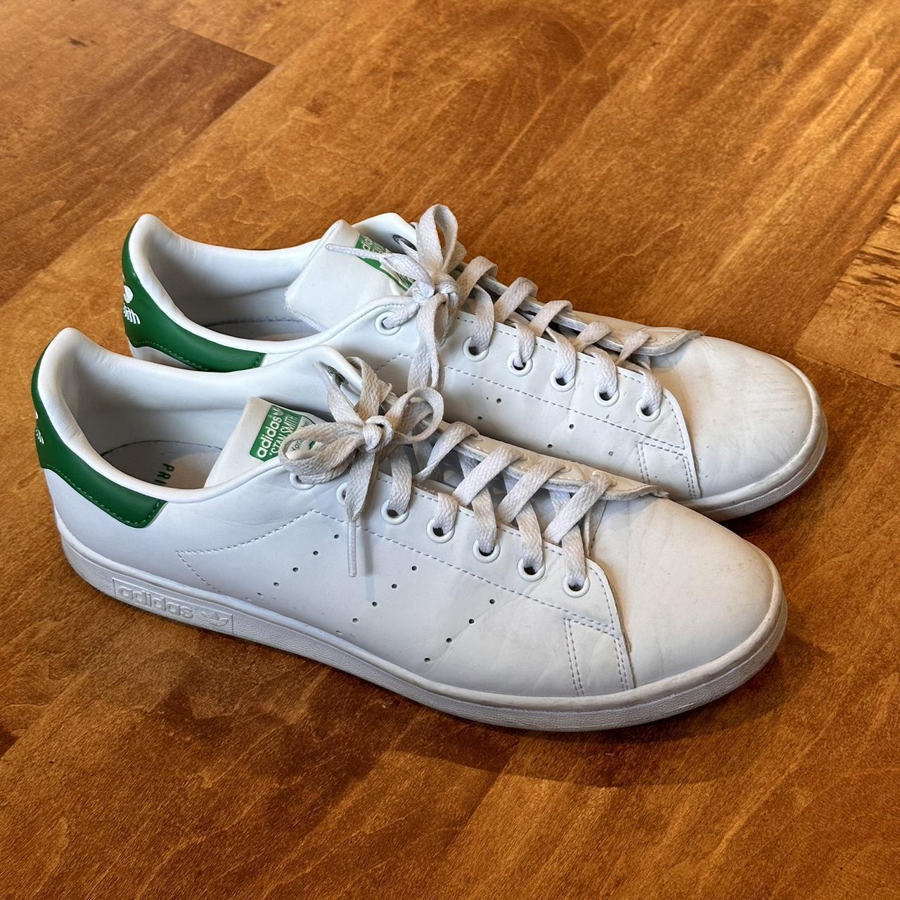 Adidas Stan smith size us men’s 10. Worn a bit but... - Depop