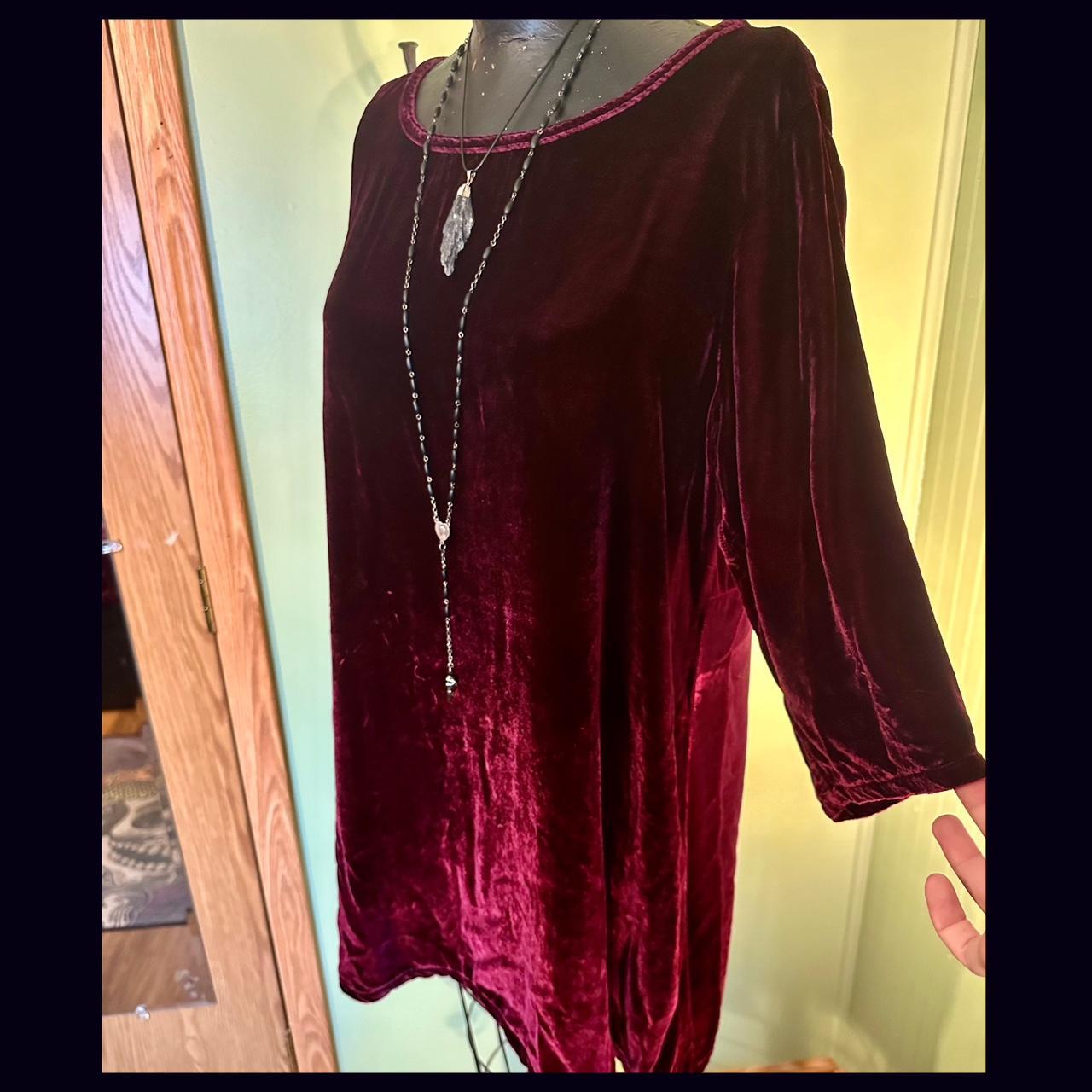 *Cut Loose Brand Crimson Velvet Tunic* Depop