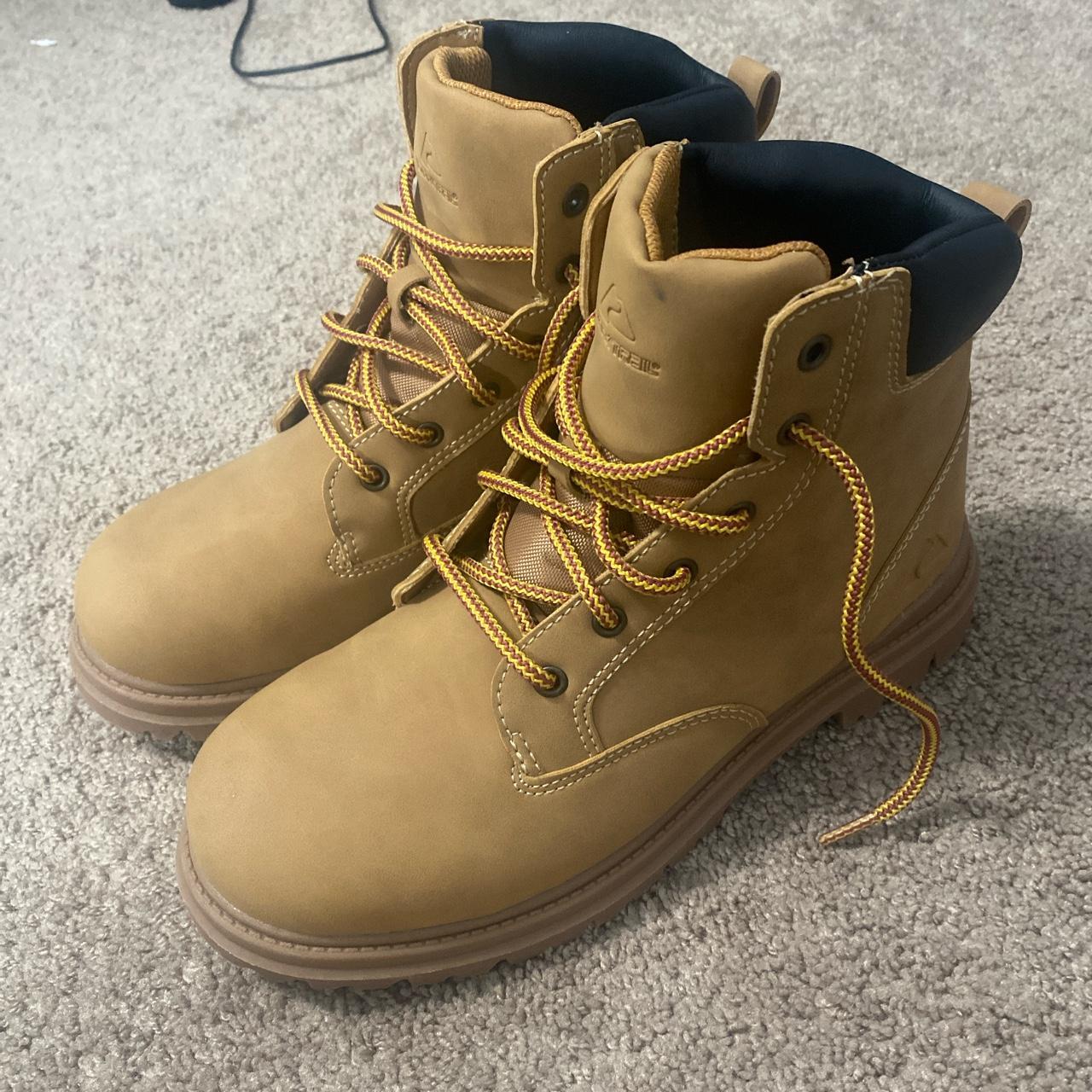 Timberland Men's Black and Brown Boots | Depop
