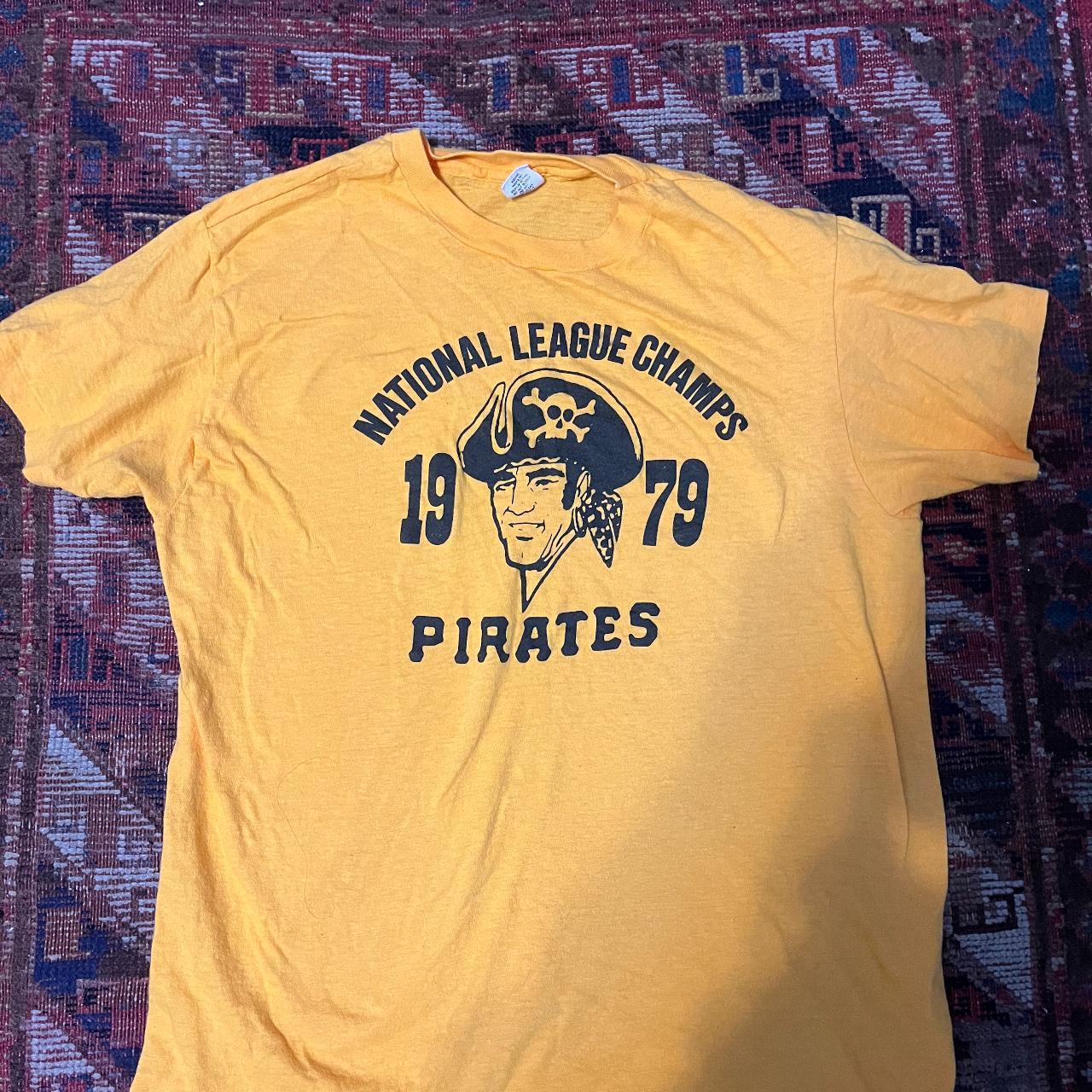 Pittsburgh Pirates over shirt Black /yellow Size - Depop