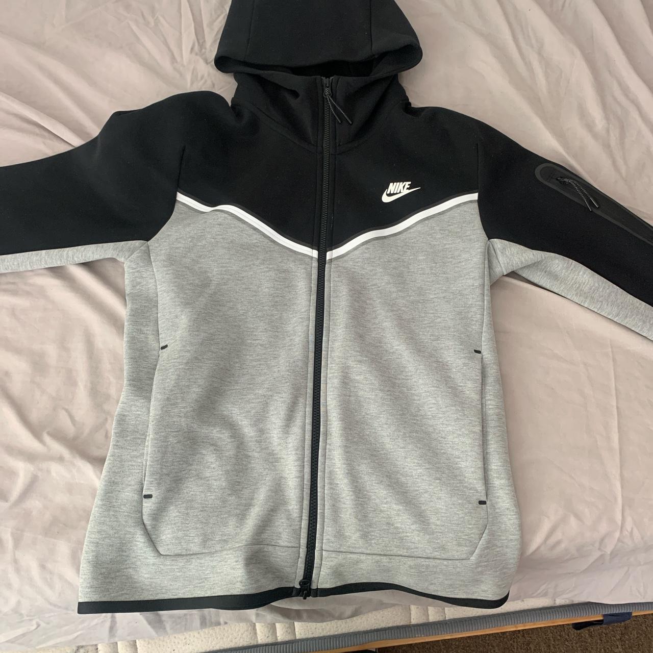 Nike tech - Black/Dark Grey Heather/White Rare... - Depop