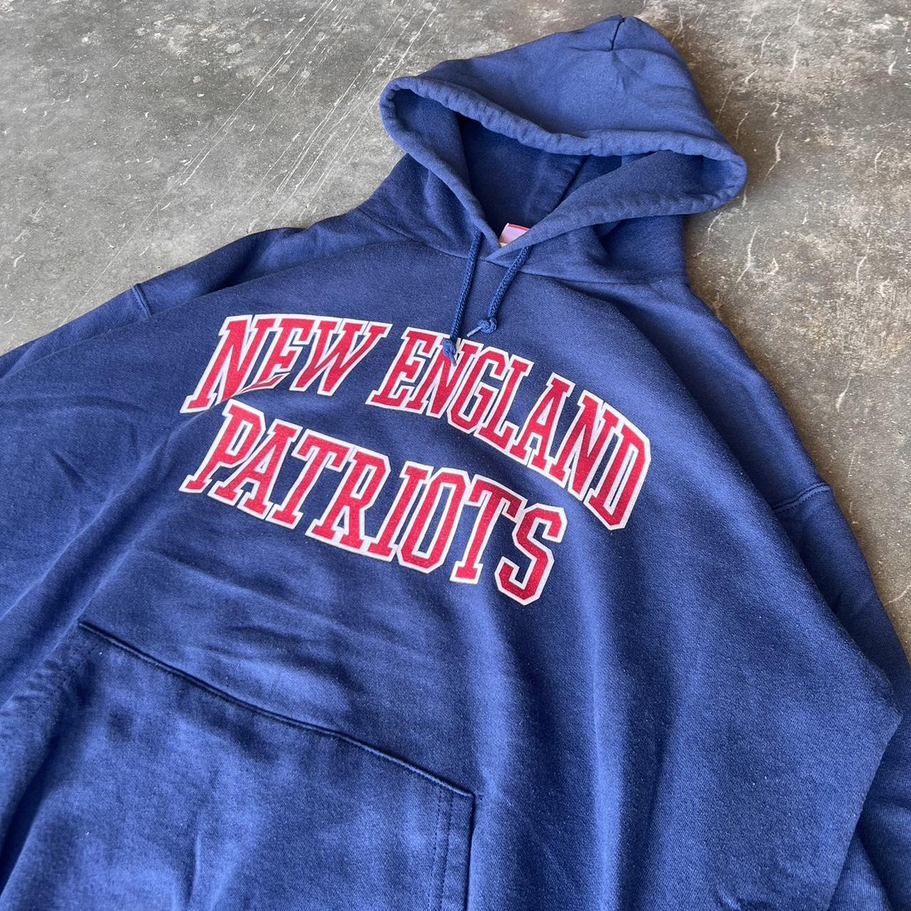 Unisex Mitchell & Ness New England Patriots Retro - Depop