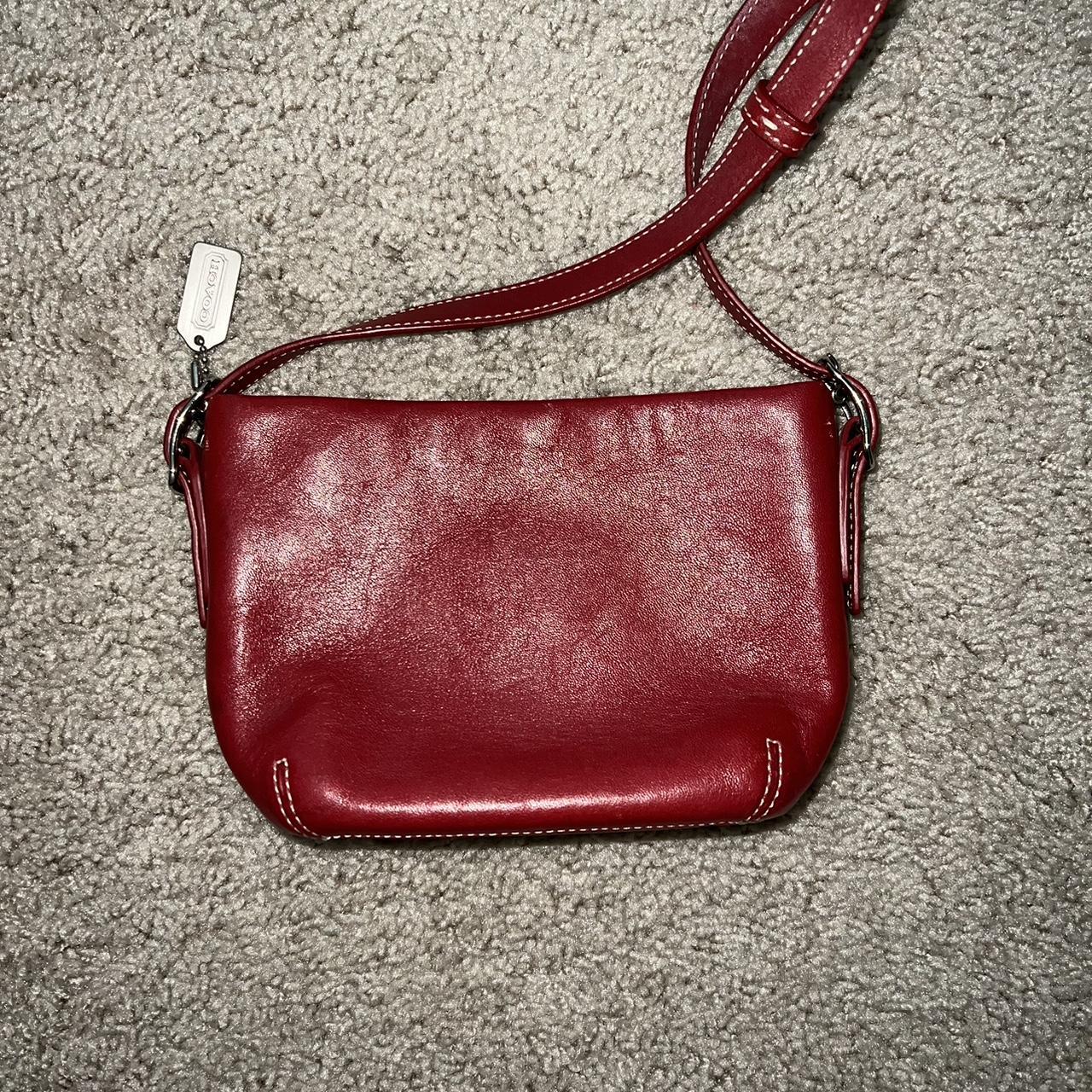 Vintage Coach purse✨ Adjustable strap Pink + silver - Depop