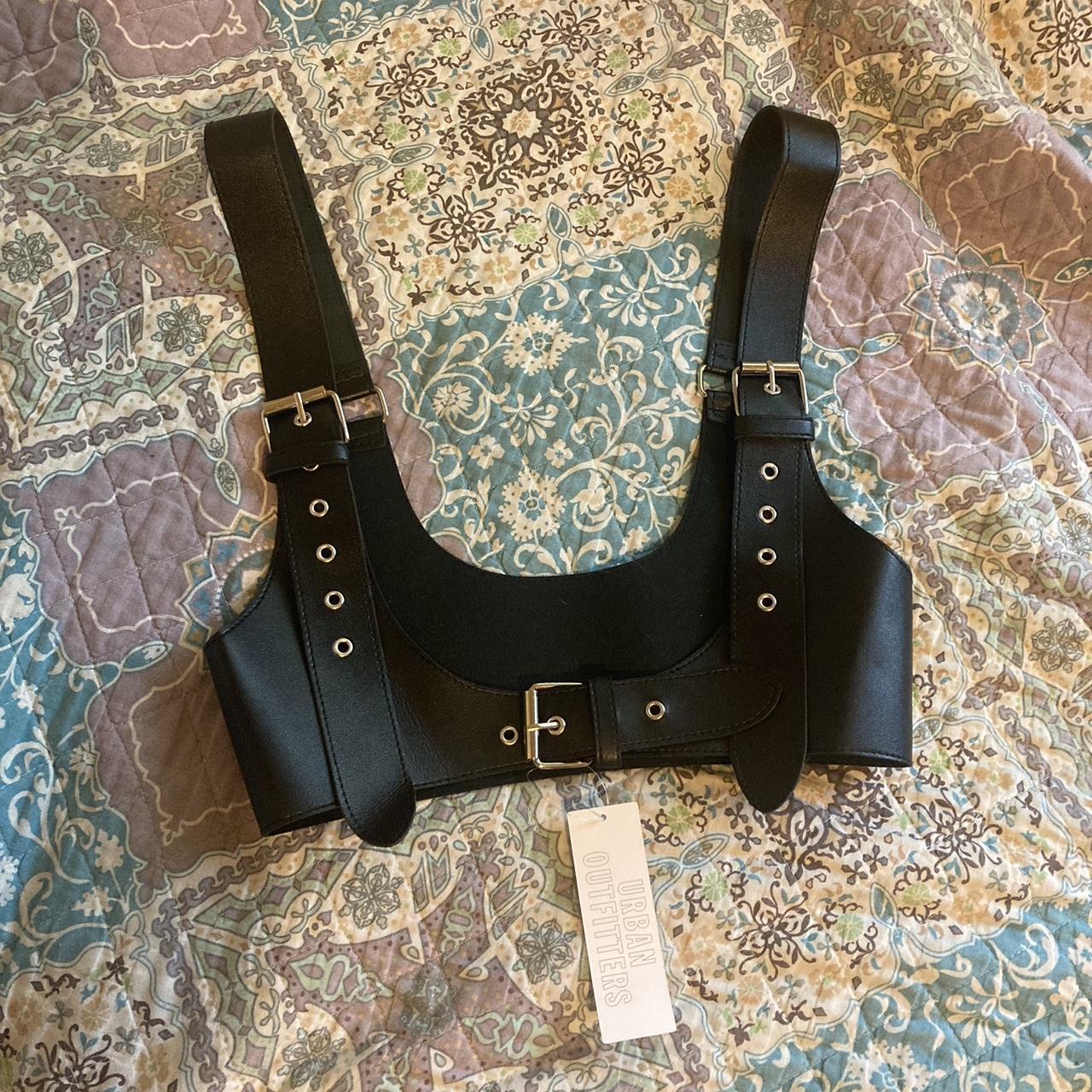 Super cute adjustable harness Size XS/S - Depop