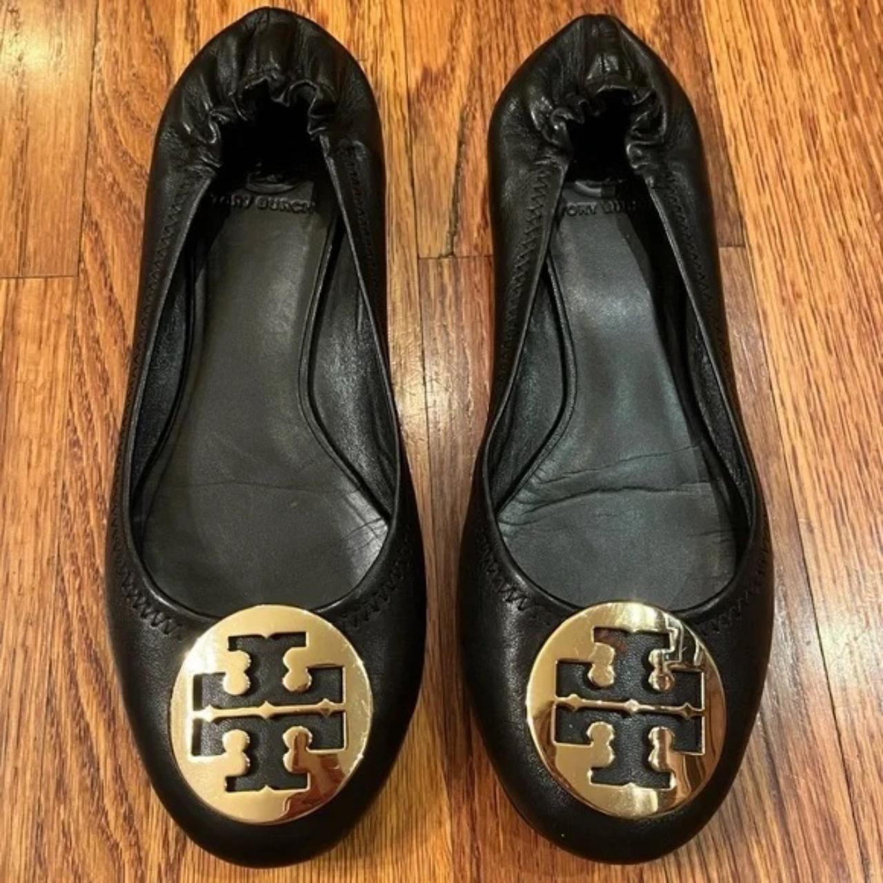 Tory Burch Women's Black and Gold Slippers | Depop