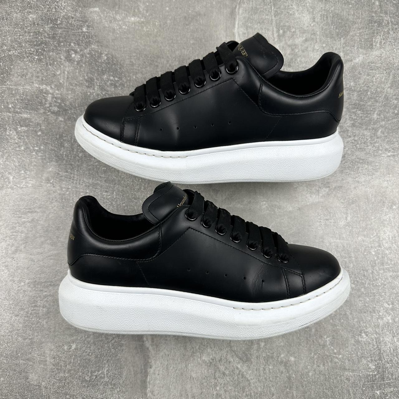 Alexander mcqueen outlet trainers womens