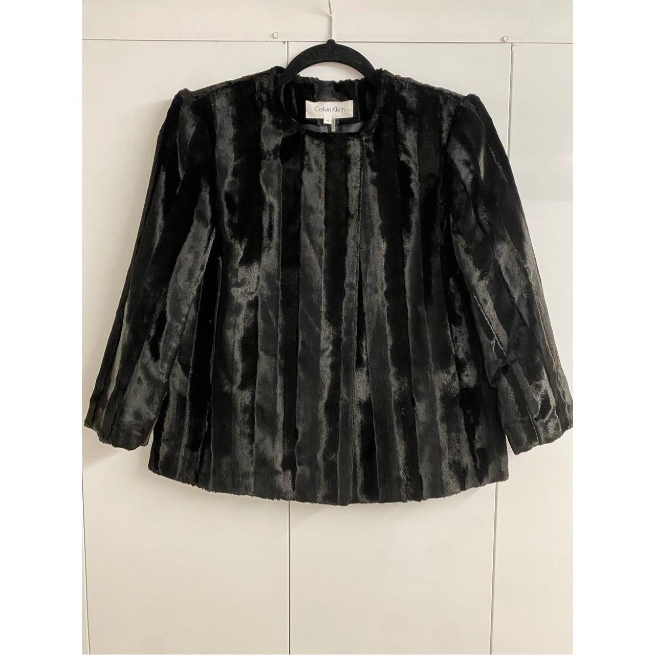 Calvin Klein 3/4 Sleeve Faux Fur Velvet