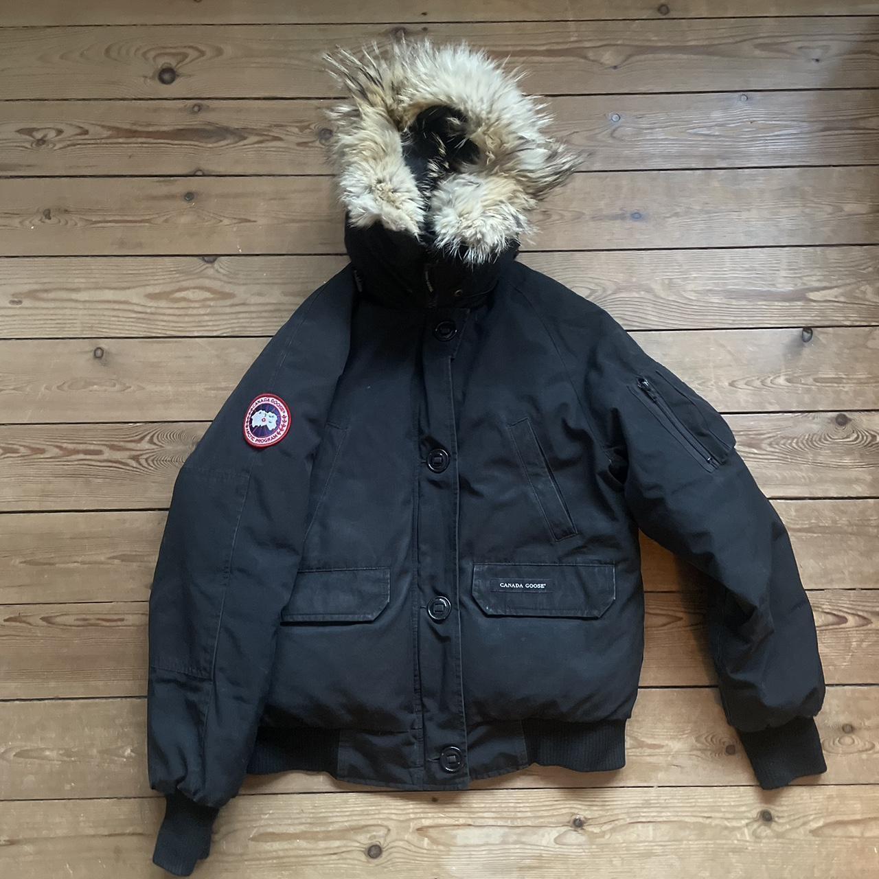 Black Canada goose Chiliwack Bomber coat Jacket with