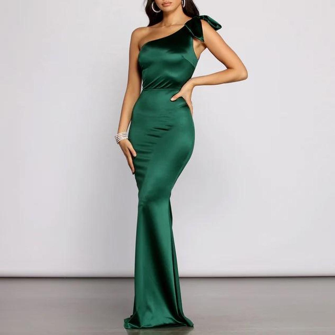 EMERALD PROM DRESS WINDSOR emerald green gown