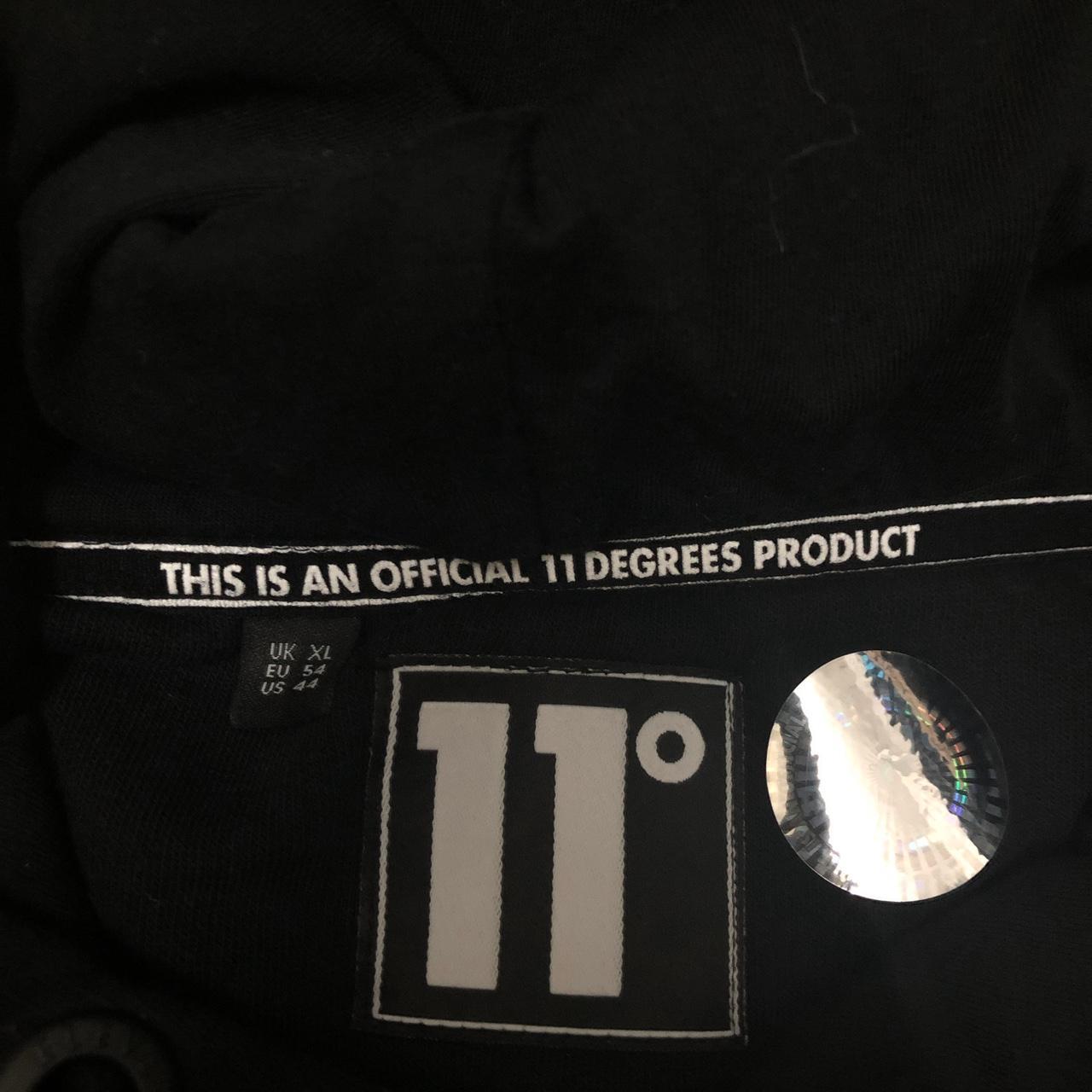 11 degrees black hotsell and gold hoodie