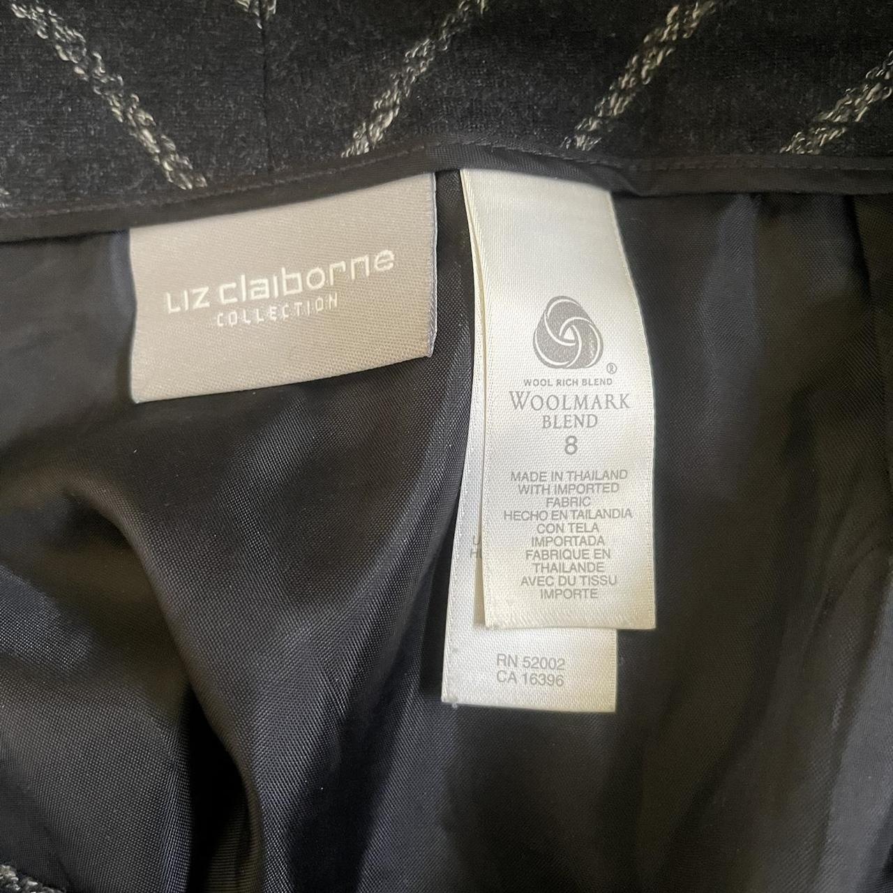 Liz Claiborne Women's Grey Skirt | Depop
