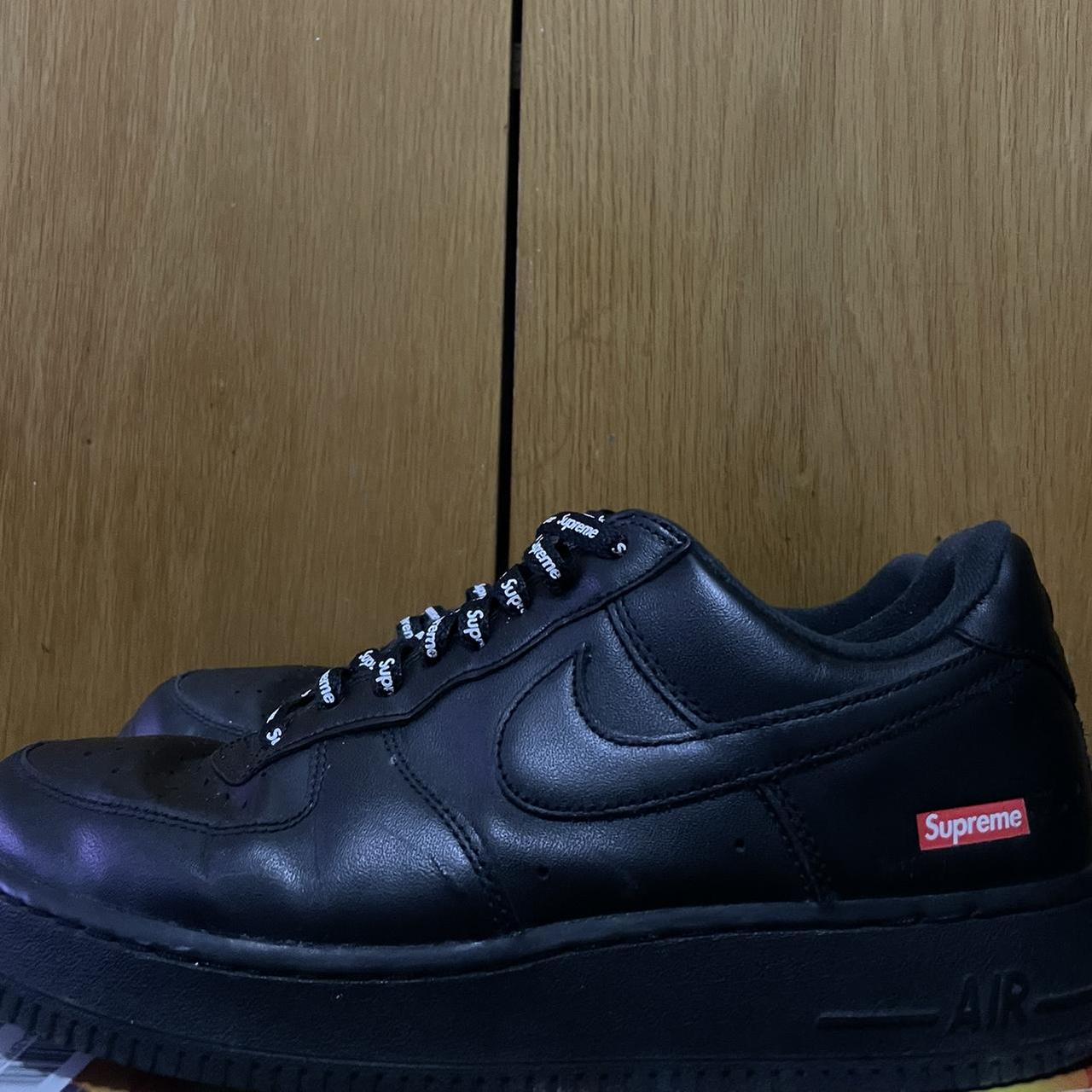 supreme airforces black